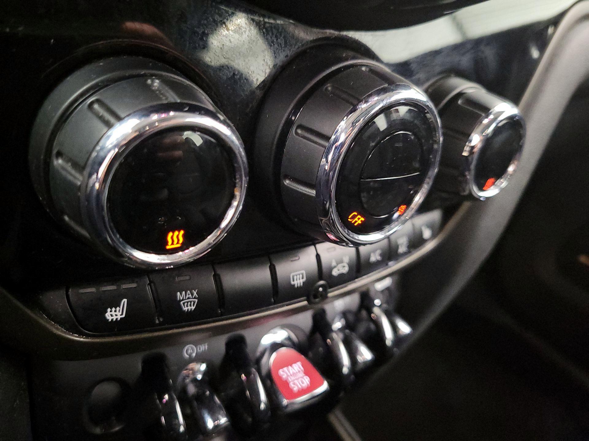 Thumbnail: 2021 MINI Cooper Countryman - 16