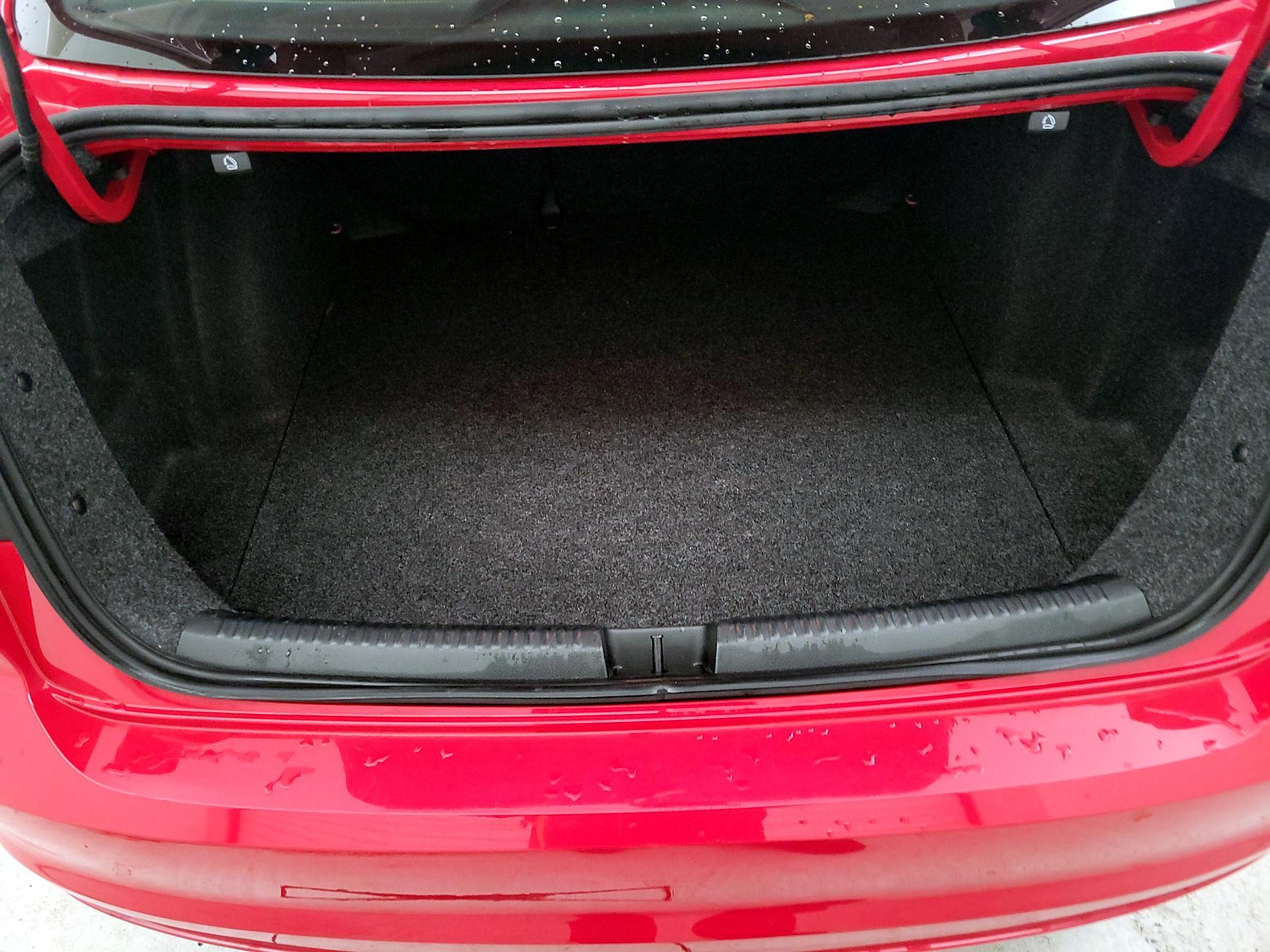 Thumbnail: 2016 Volkswagen Jetta - 20