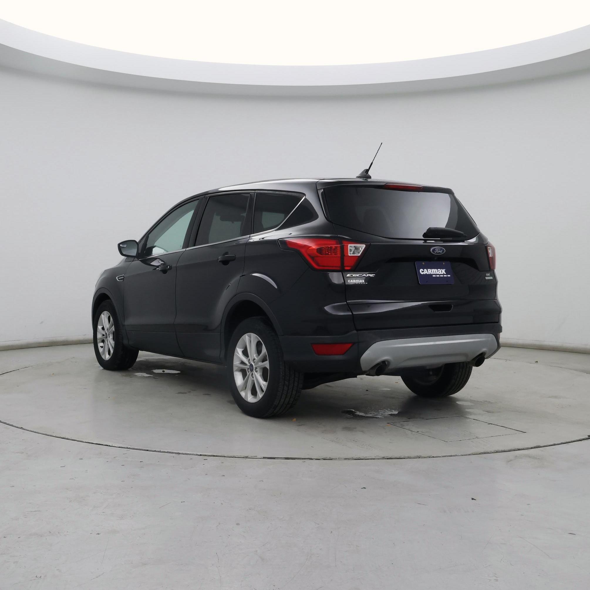 Thumbnail: 2019 Ford Escape - 2