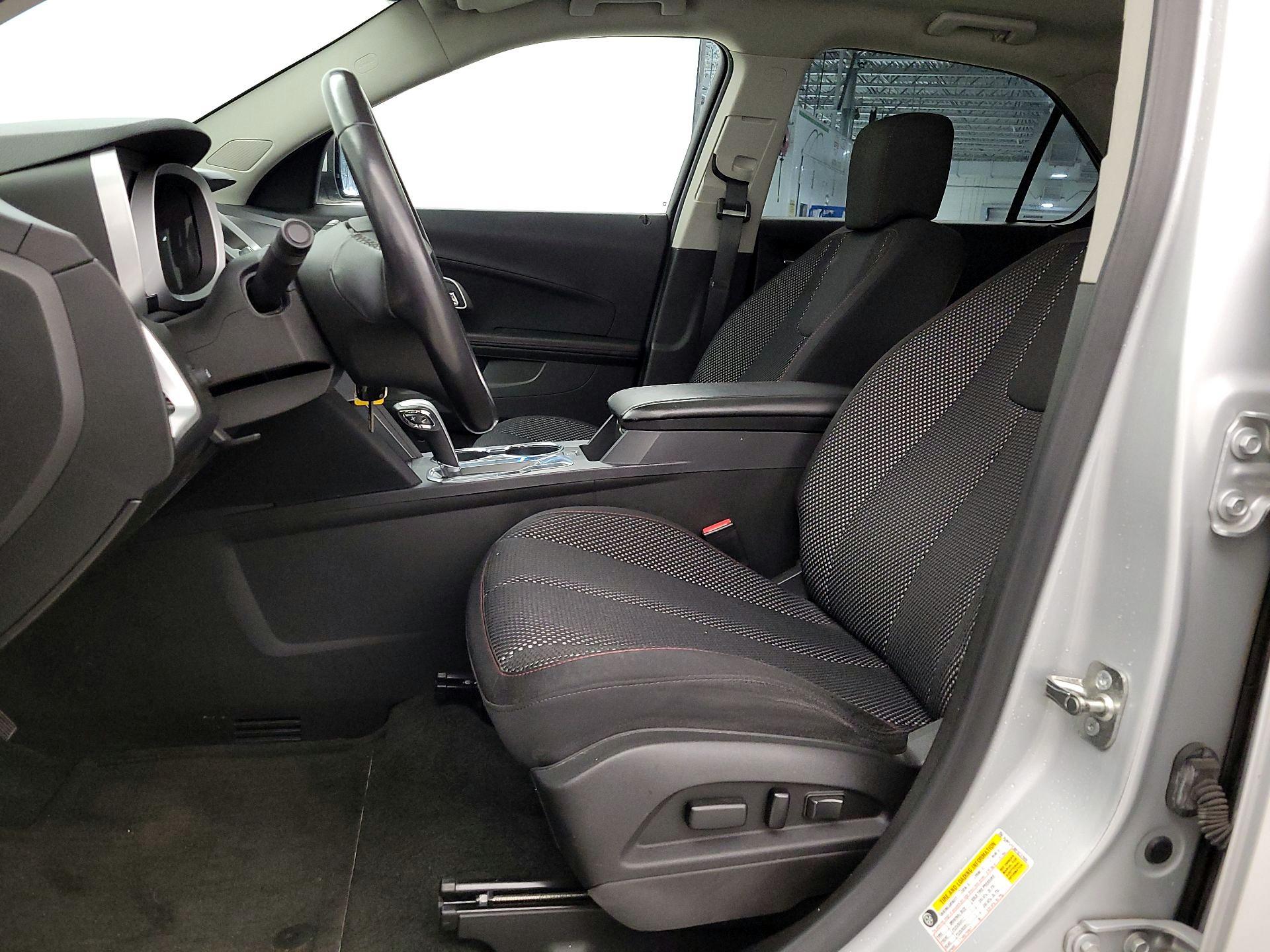 Thumbnail: 2015 Chevrolet Equinox - 11