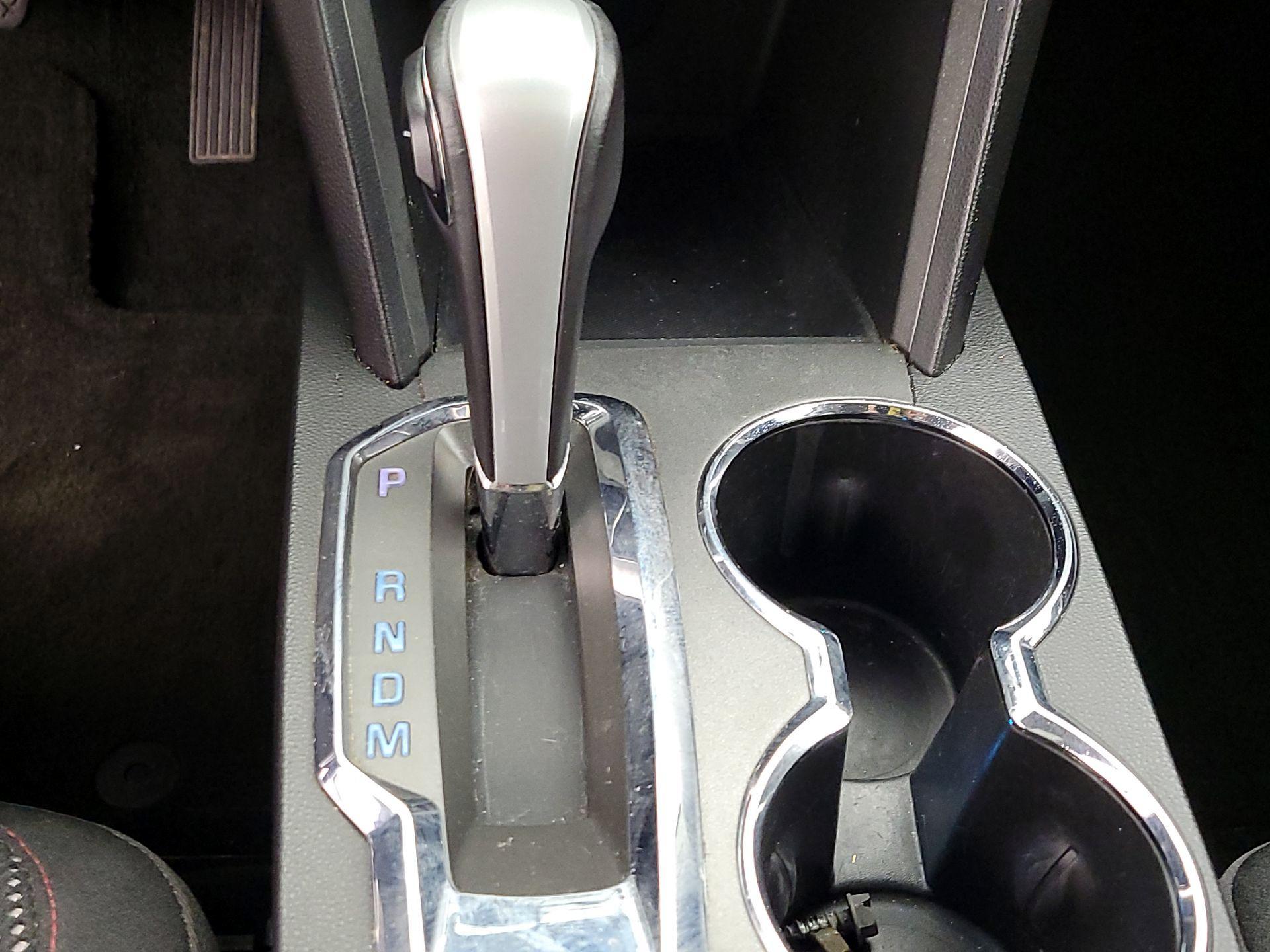 Thumbnail: 2015 Chevrolet Equinox - 17