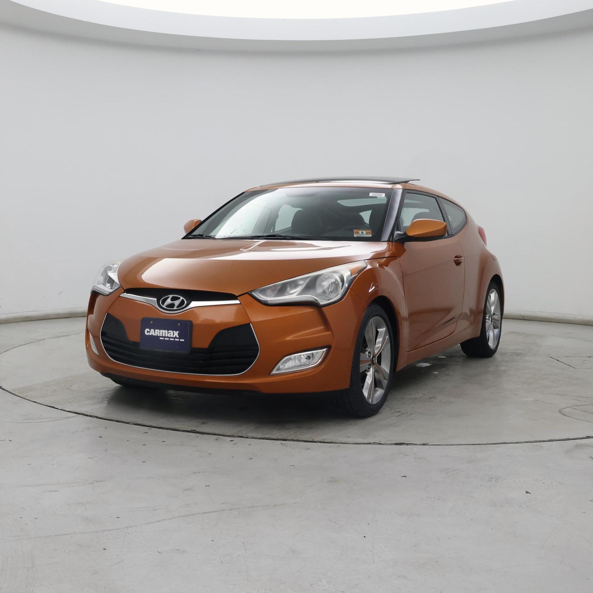 Thumbnail: 2016 Hyundai Veloster - 4