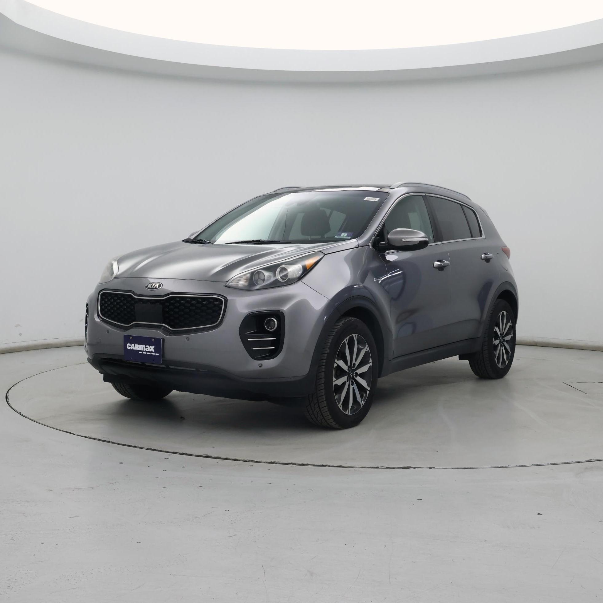 Thumbnail: 2017 Kia Sportage - 4