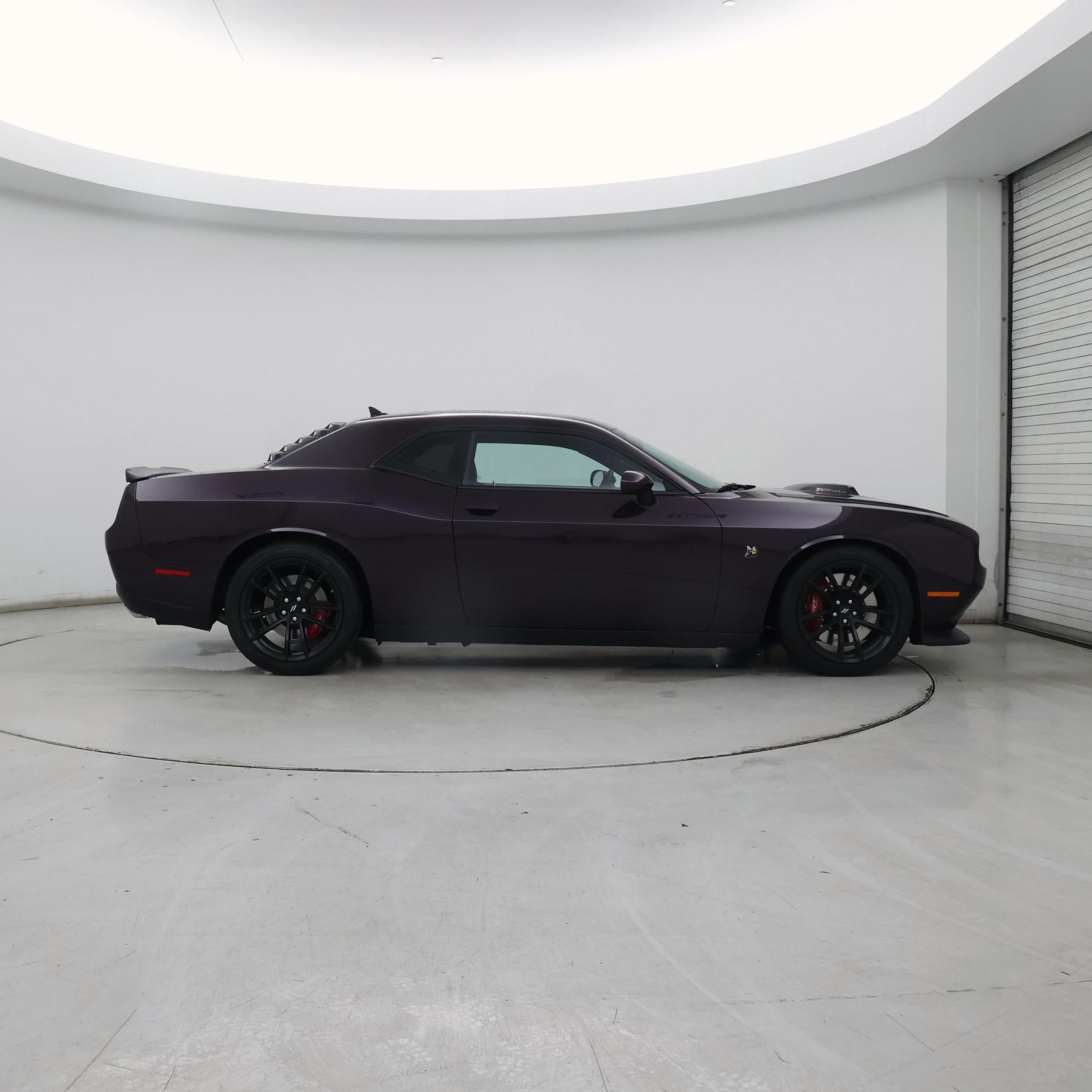 Thumbnail: 2021 Dodge Challenger - 7