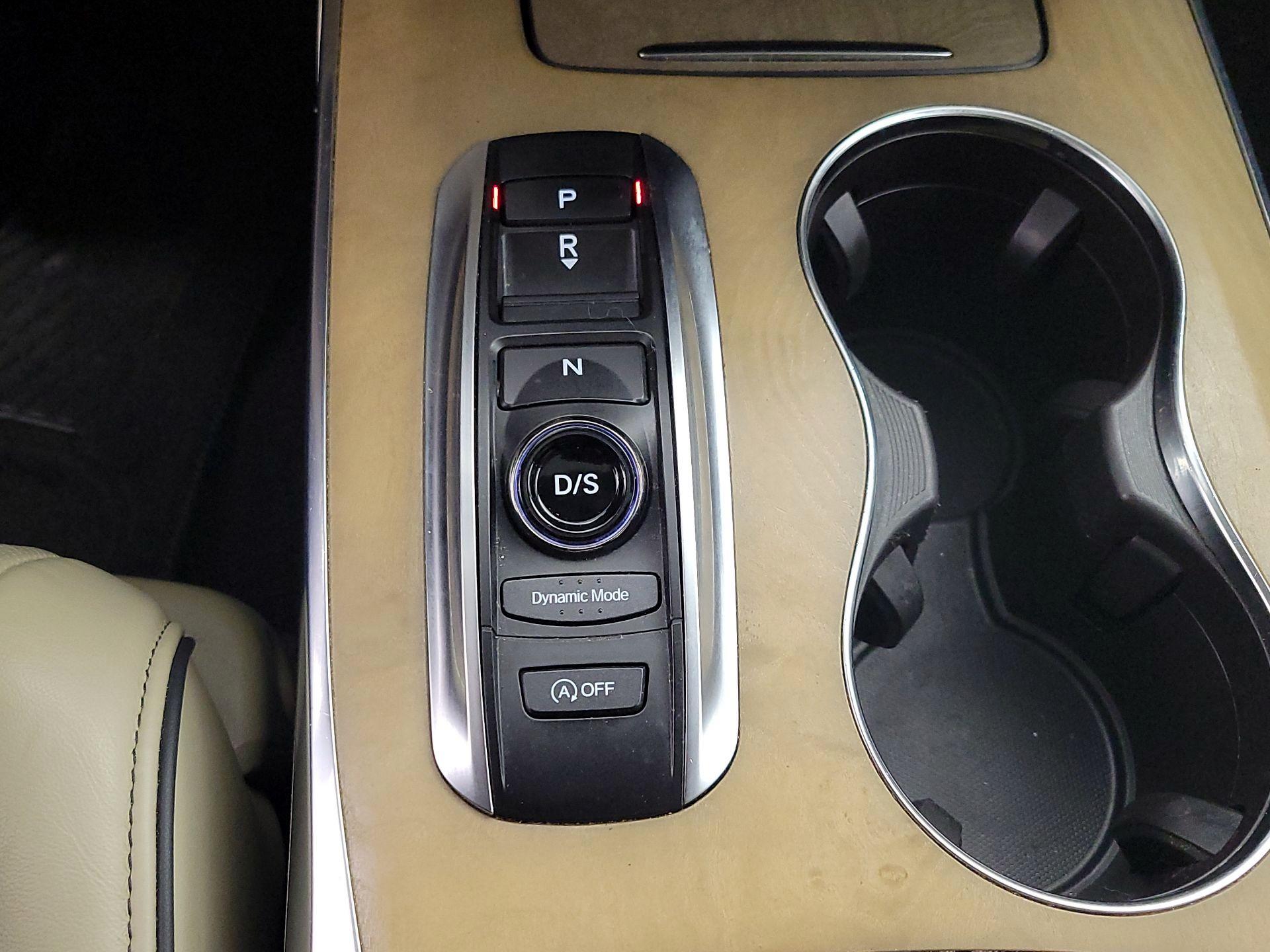 Thumbnail: 2020 Acura MDX - 18