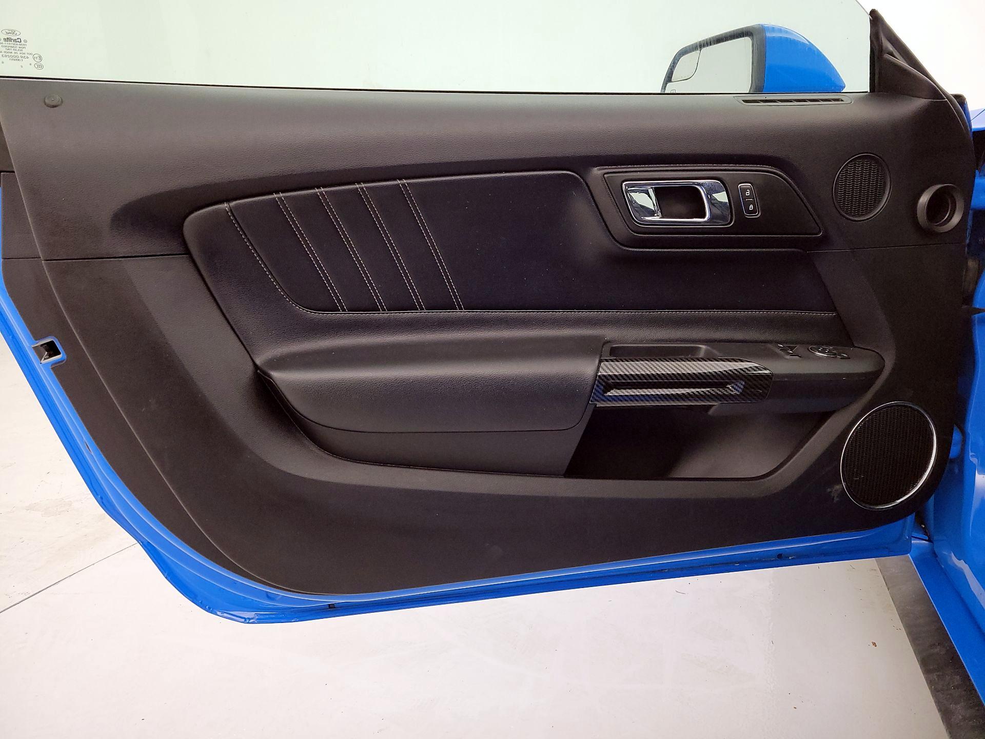 Thumbnail: 2017 Ford Mustang - 12