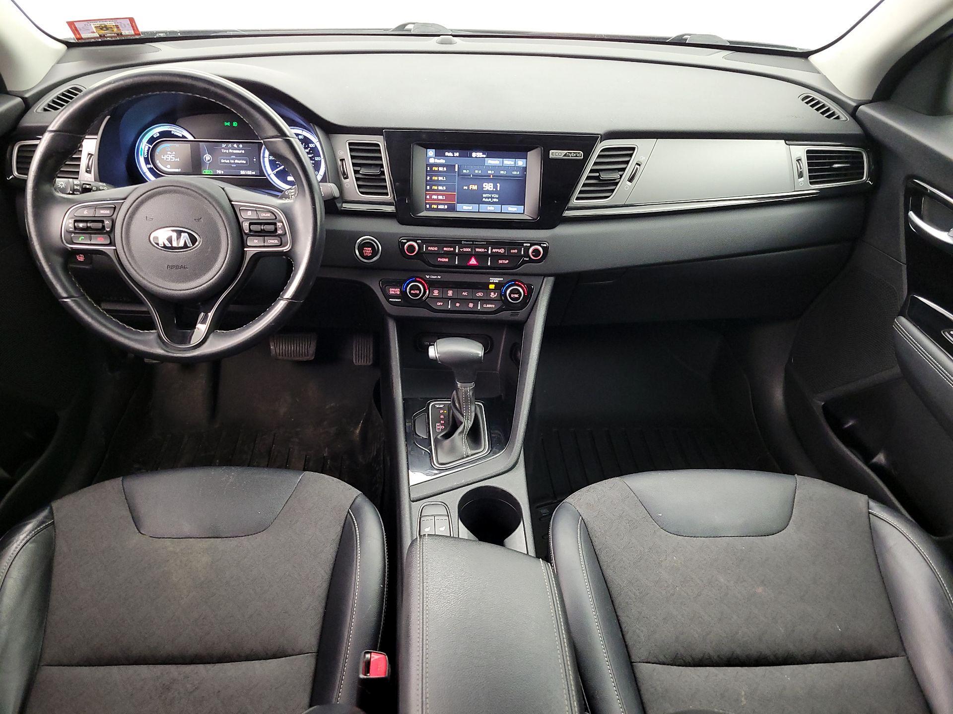 Thumbnail: 2017 Kia Niro - 9