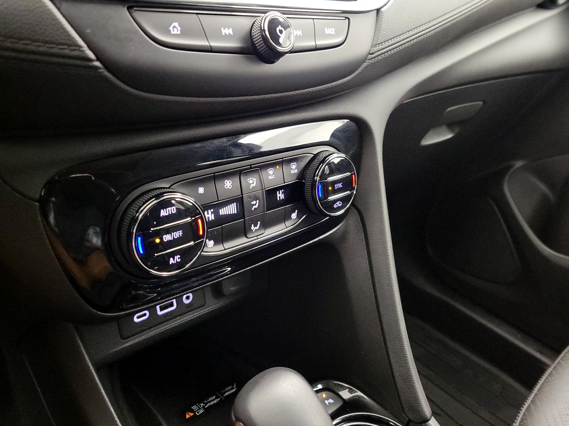 Thumbnail: 2023 Buick Encore GX - 15