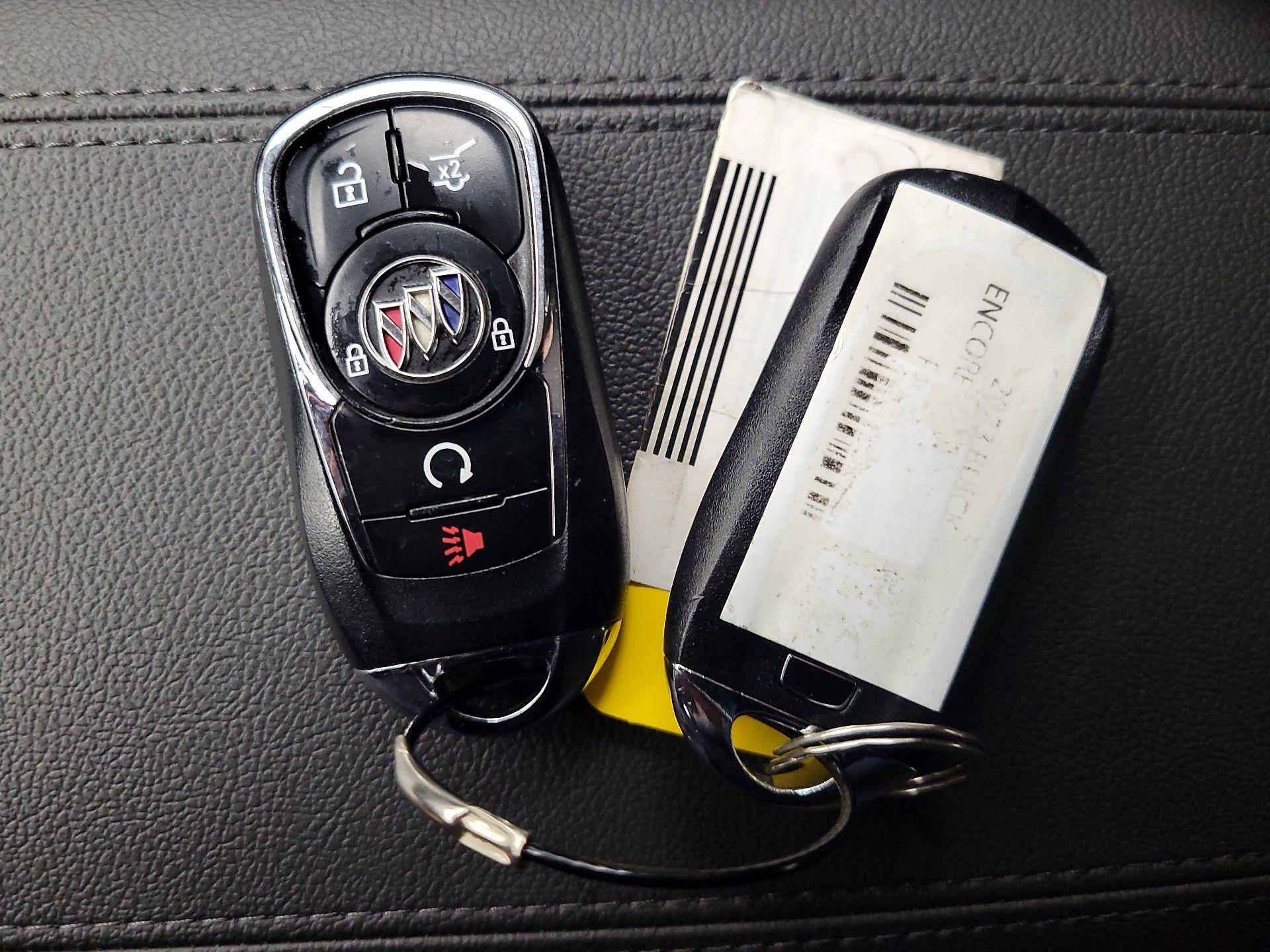 Thumbnail: 2023 Buick Encore GX - 20