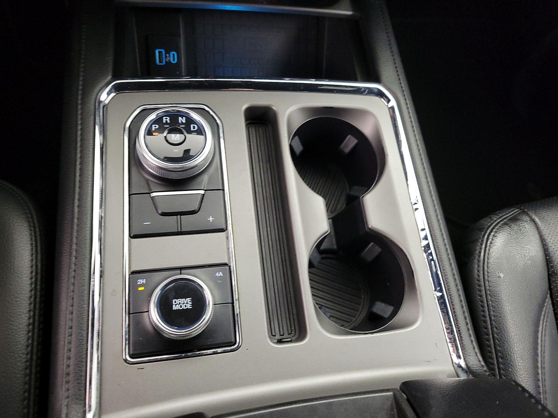 Thumbnail: 2020 Ford Expedition - 18