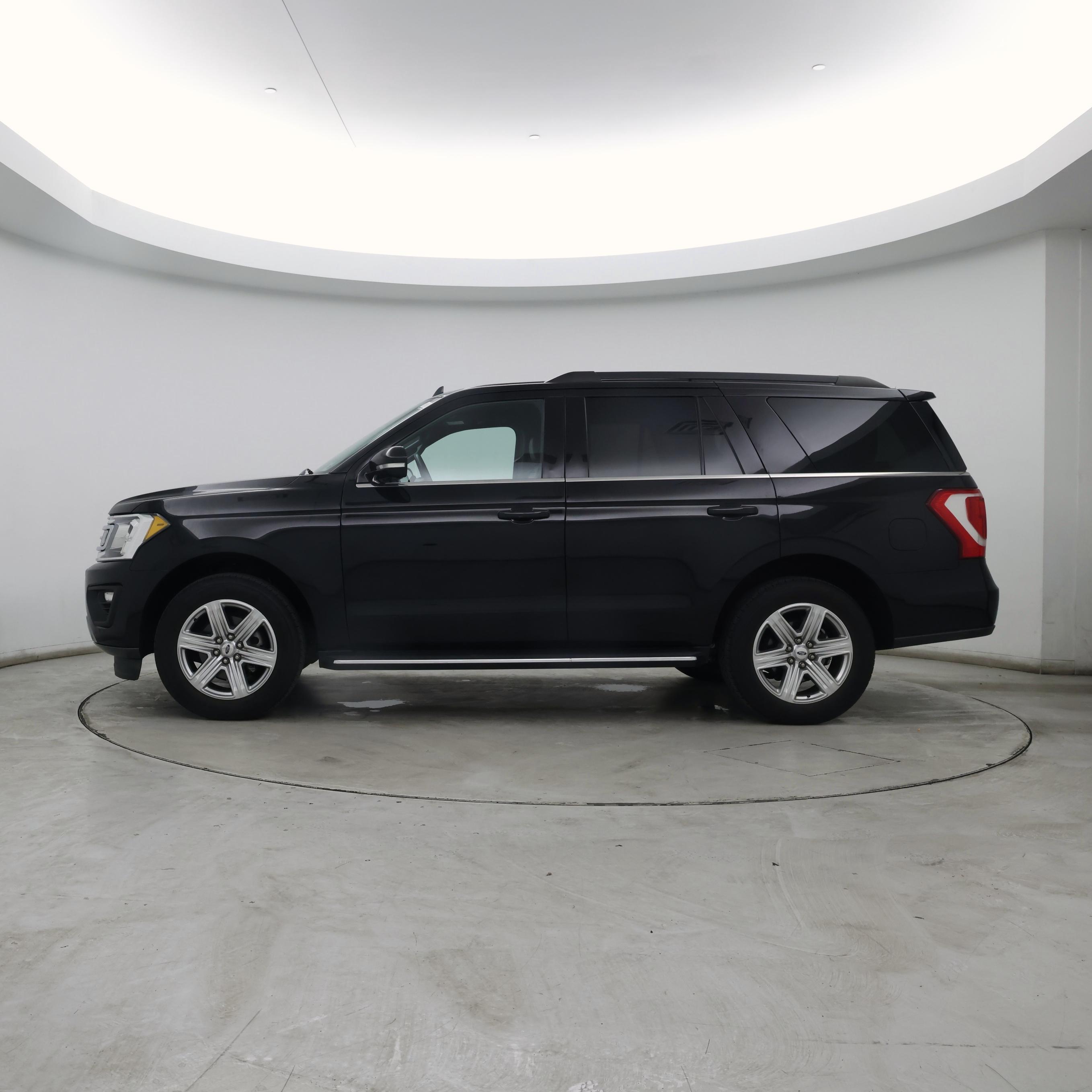 Thumbnail: 2020 Ford Expedition - 3