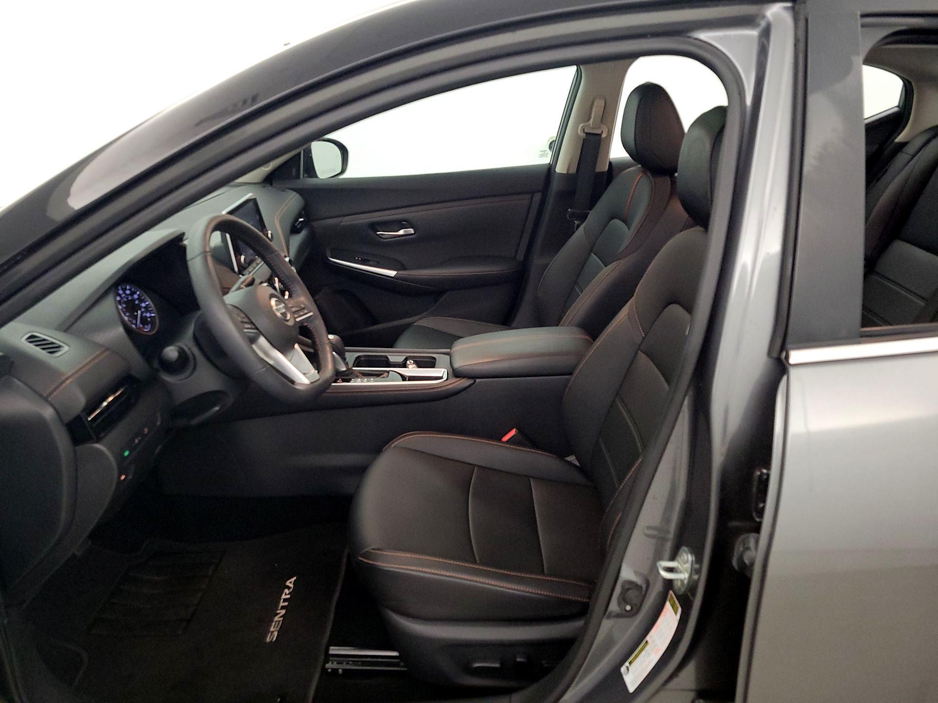 Thumbnail: 2021 Nissan Sentra - 11