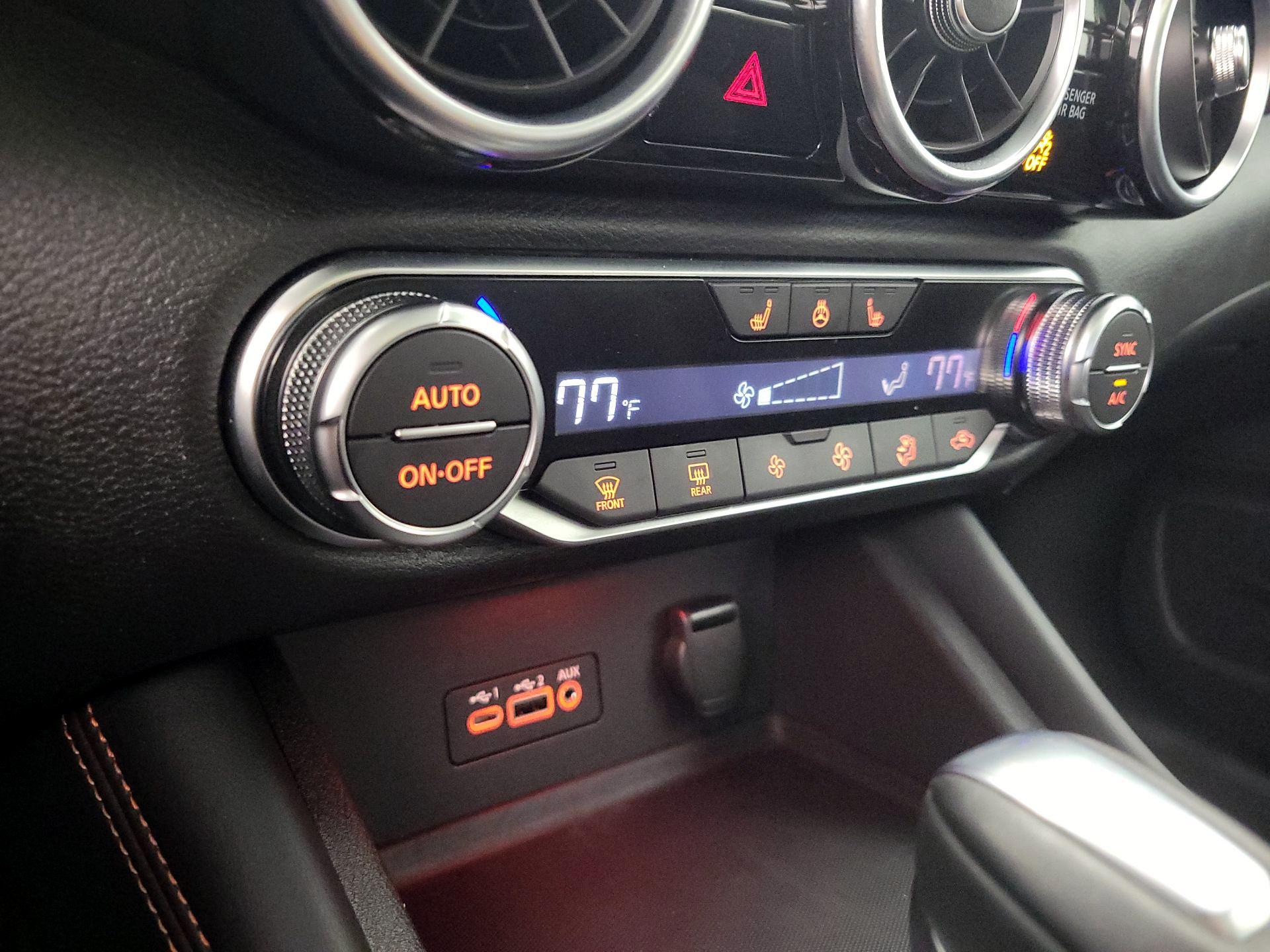 Thumbnail: 2021 Nissan Sentra - 16