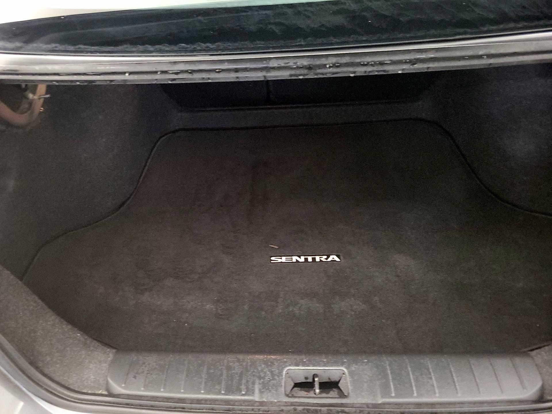 Thumbnail: 2021 Nissan Sentra - 20