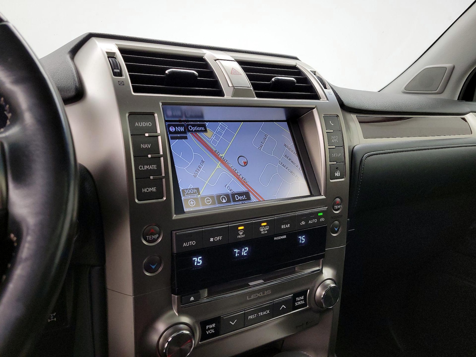 2018 Lexus GX Base - Photo 15