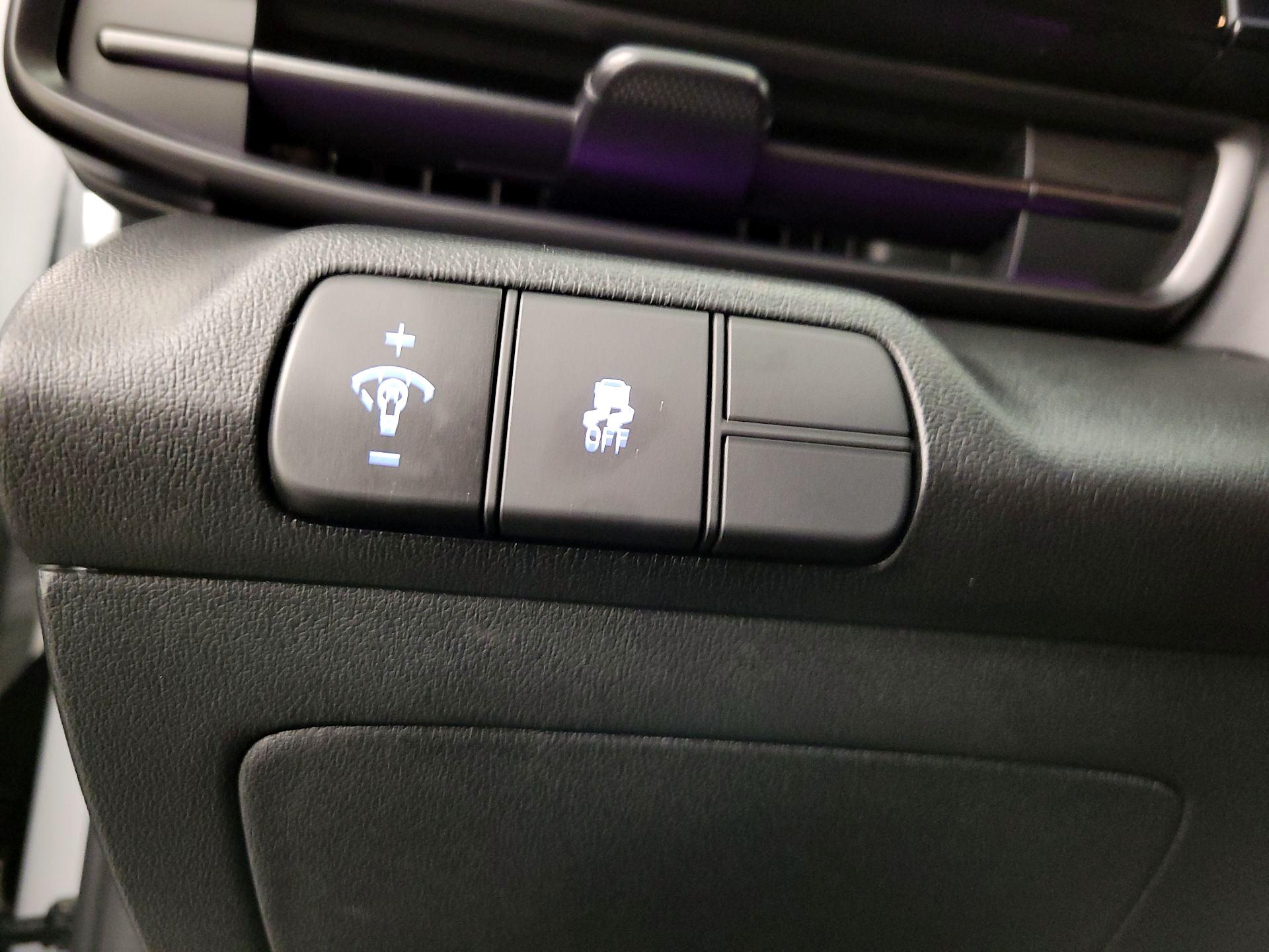 Thumbnail: 2025 Hyundai Elantra - 13