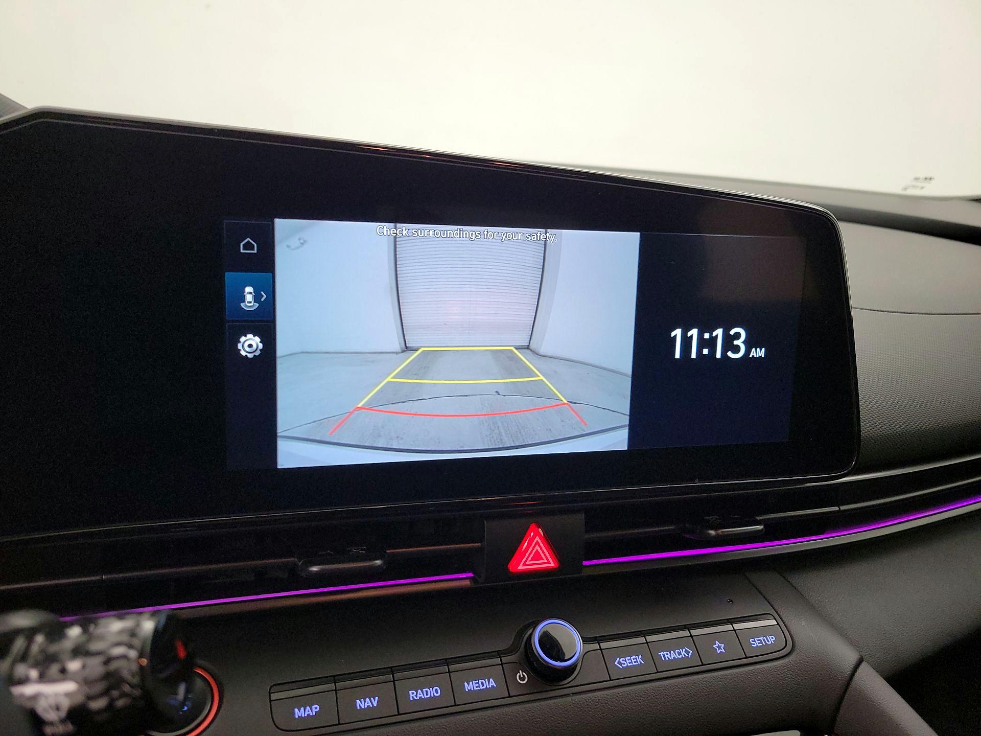 Thumbnail: 2025 Hyundai Elantra - 15