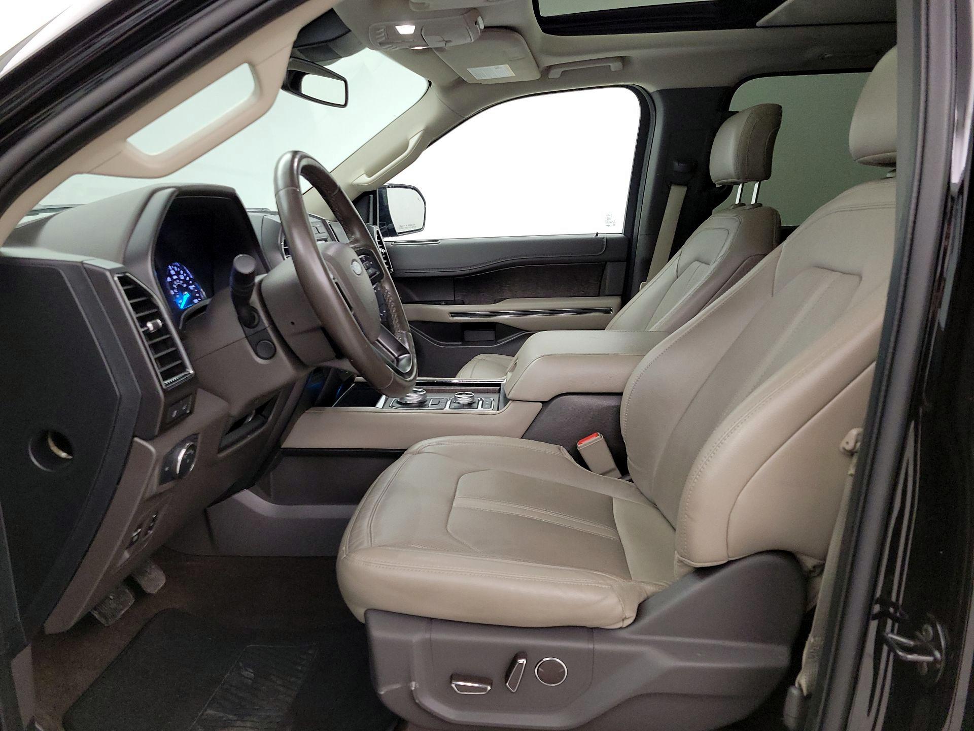 Thumbnail: 2020 Ford Expedition - 11