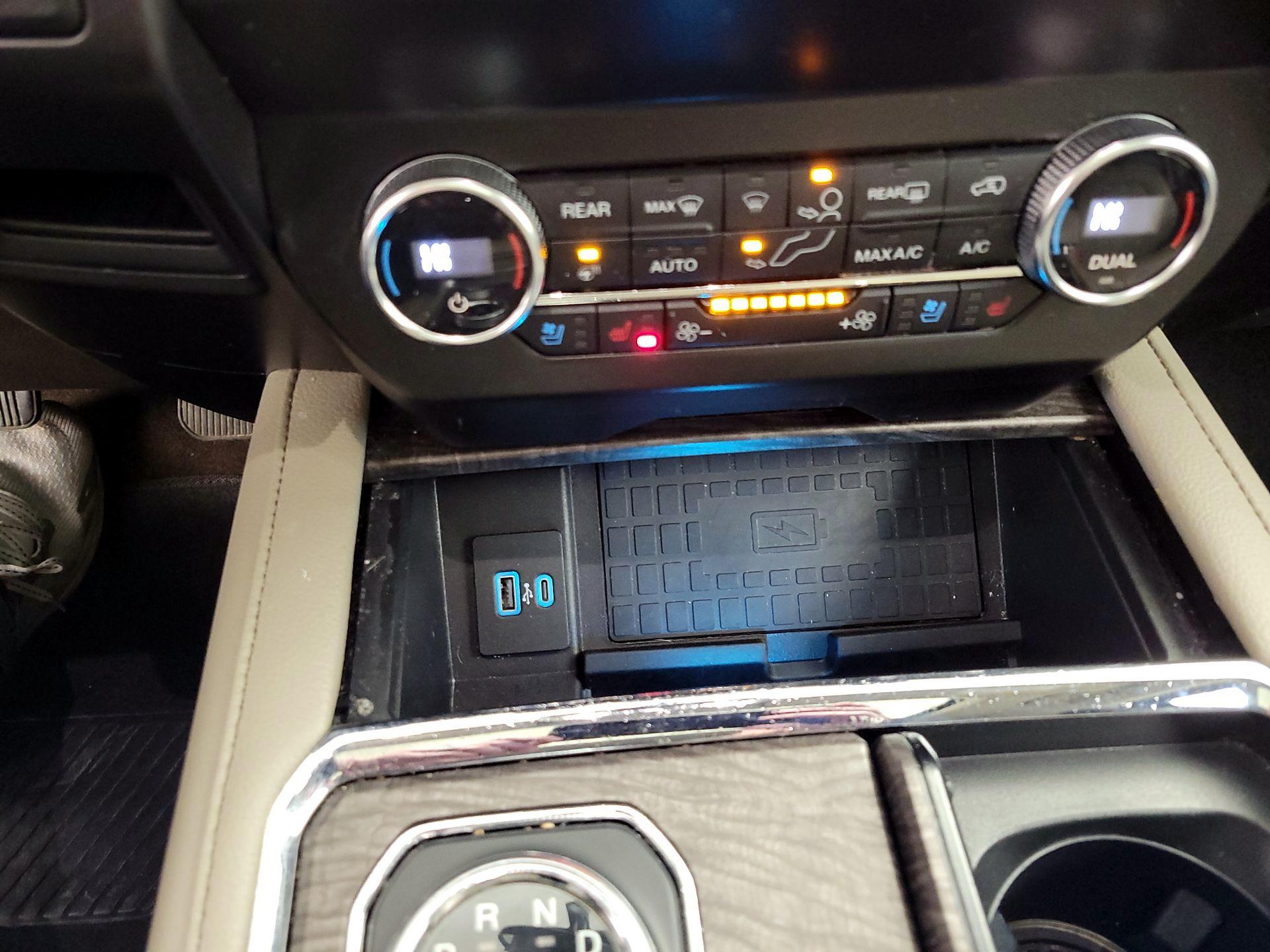 Thumbnail: 2020 Ford Expedition - 19