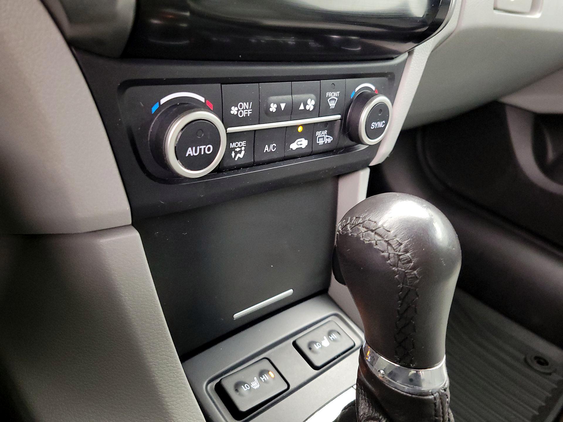 Thumbnail: 2017 Acura ILX - 16