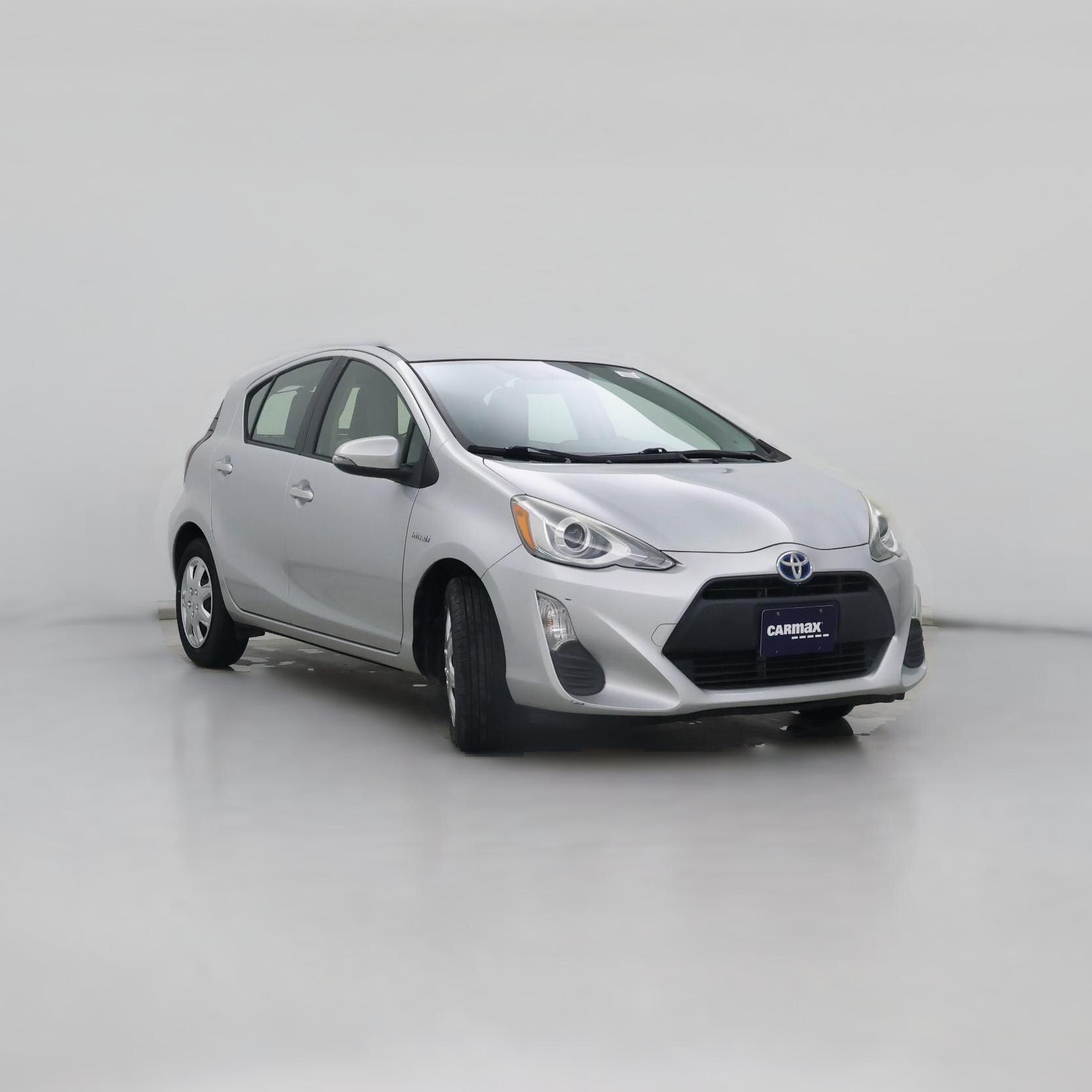 Thumbnail: 2016 Toyota Prius c - 1