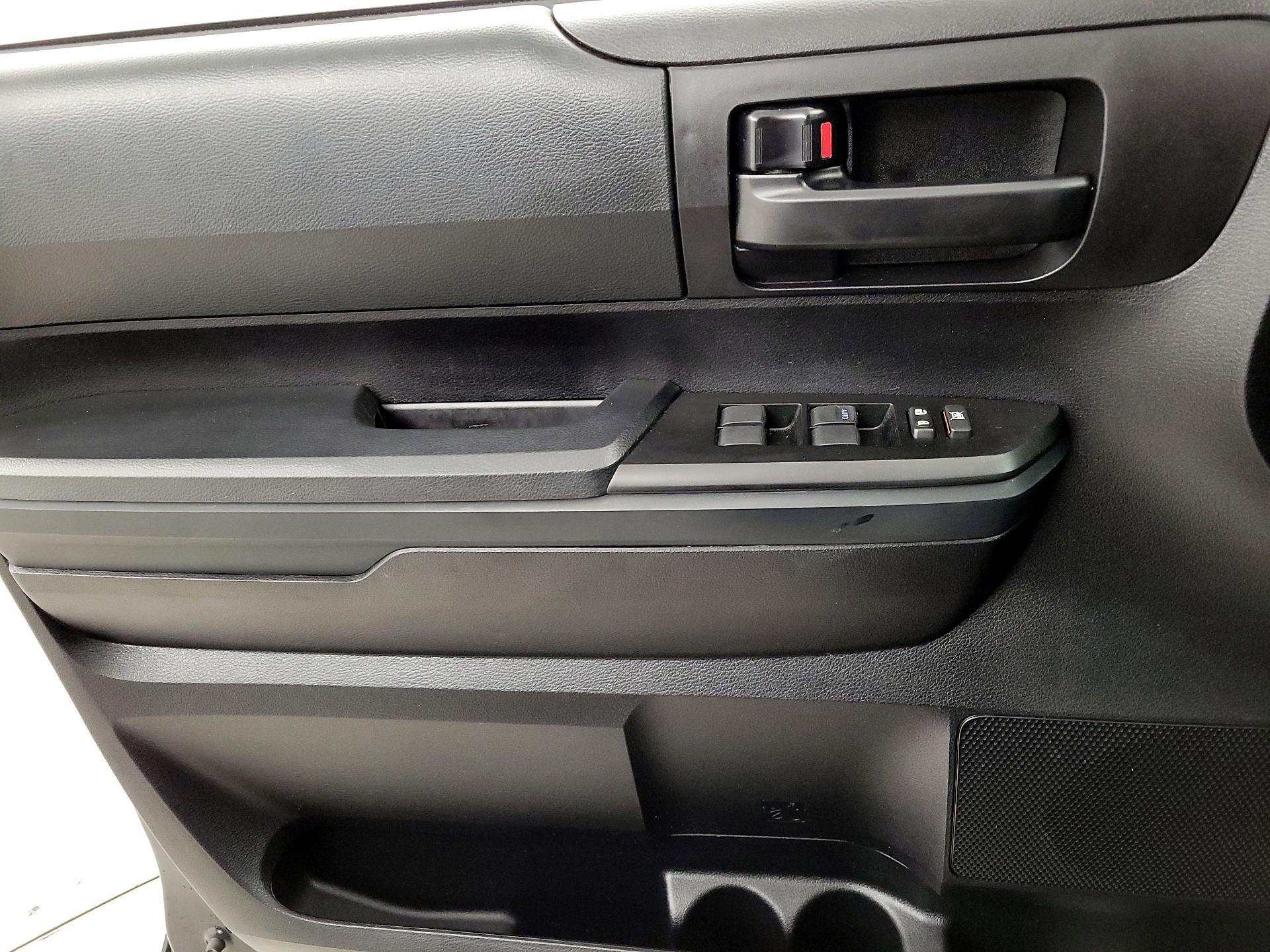 Thumbnail: 2021 Toyota Tundra - 12