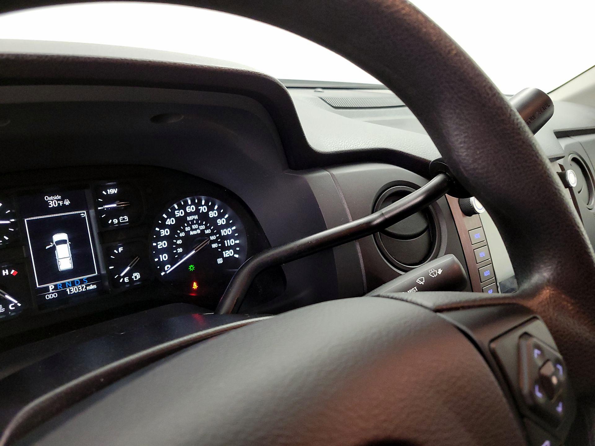 Thumbnail: 2021 Toyota Tundra - 18