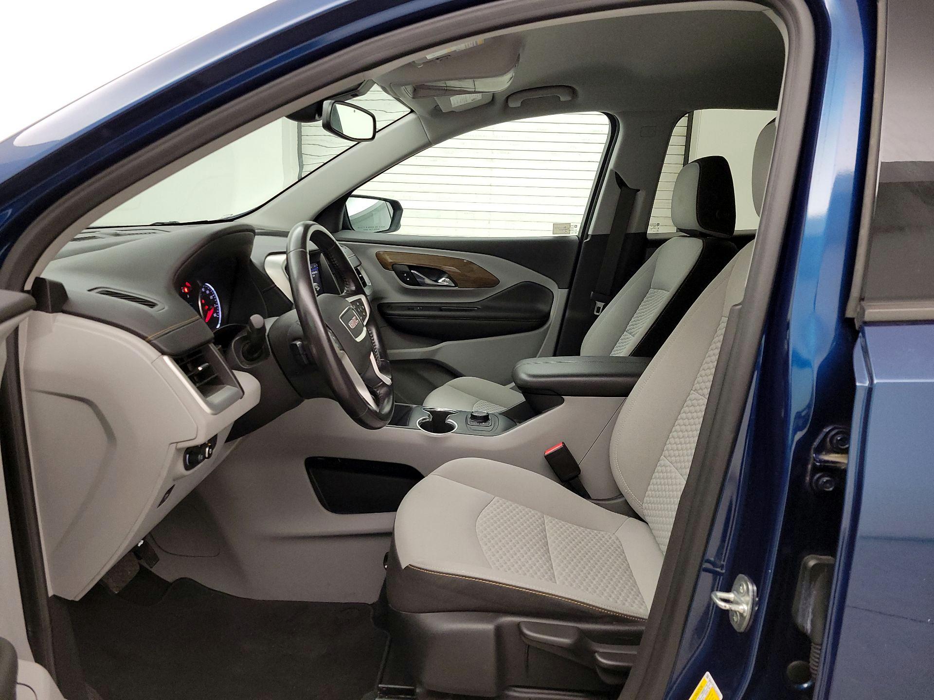 Thumbnail: 2020 GMC Terrain - 11