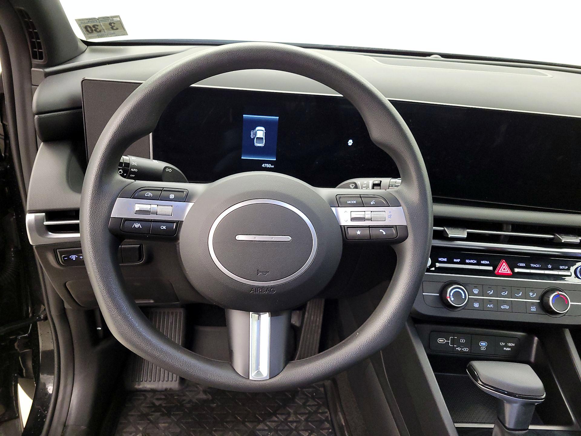 Thumbnail: 2025 Hyundai Santa Cruz - 10