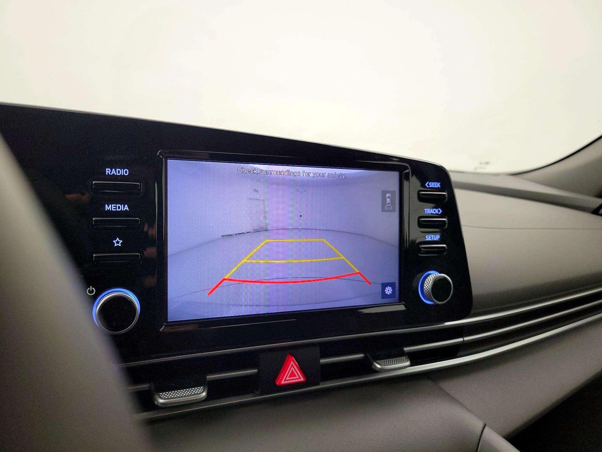 Thumbnail: 2022 Hyundai Elantra - 14