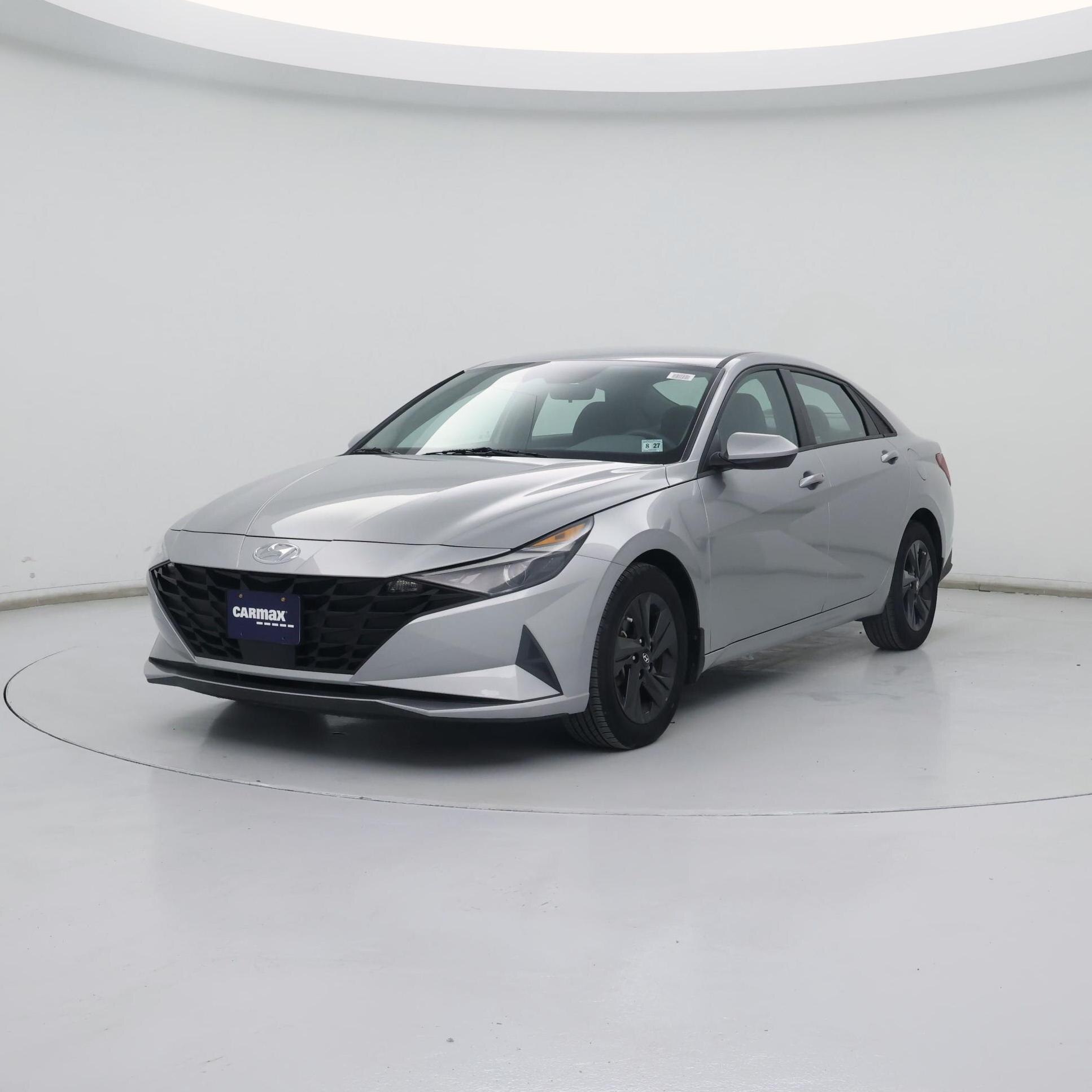 Thumbnail: 2022 Hyundai Elantra - 4