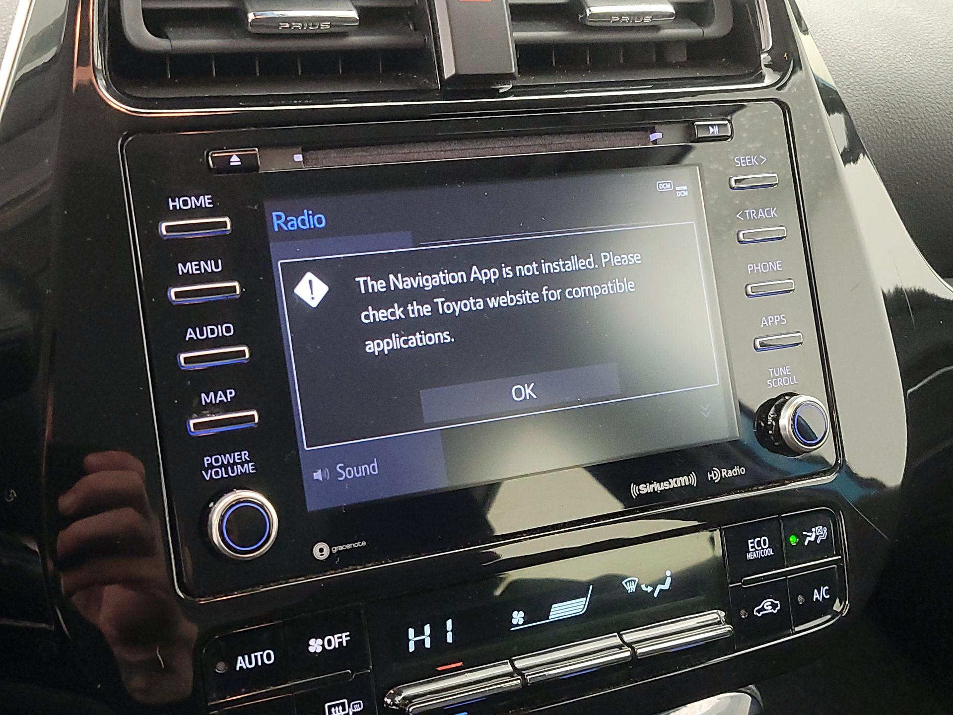 Thumbnail: 2022 Toyota Prius Prime - 14