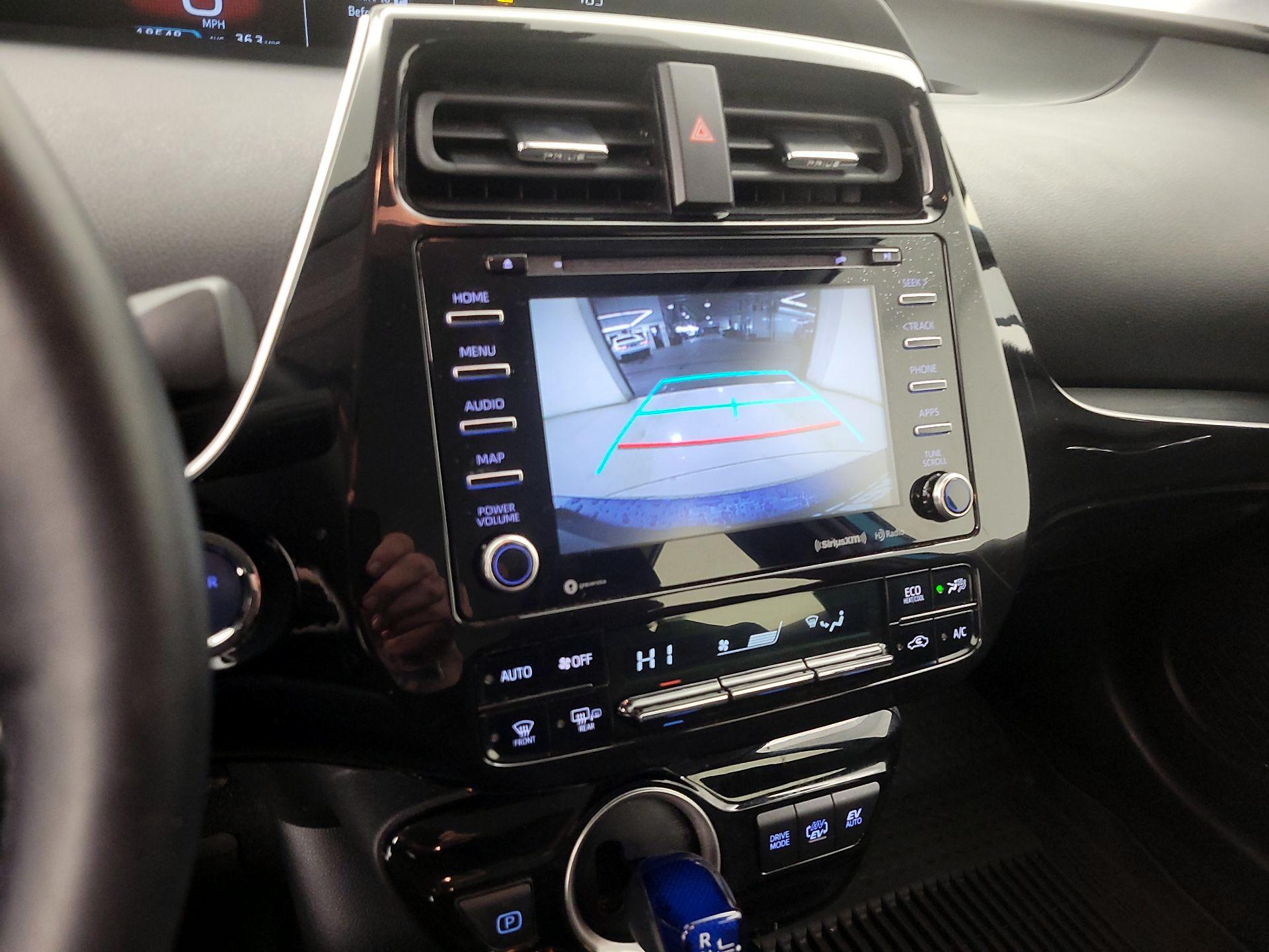 Thumbnail: 2022 Toyota Prius Prime - 15