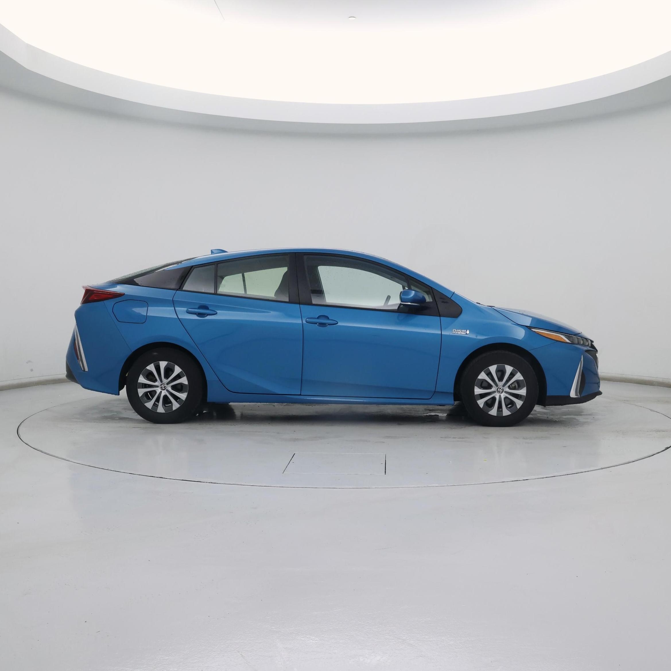 Thumbnail: 2022 Toyota Prius Prime - 7