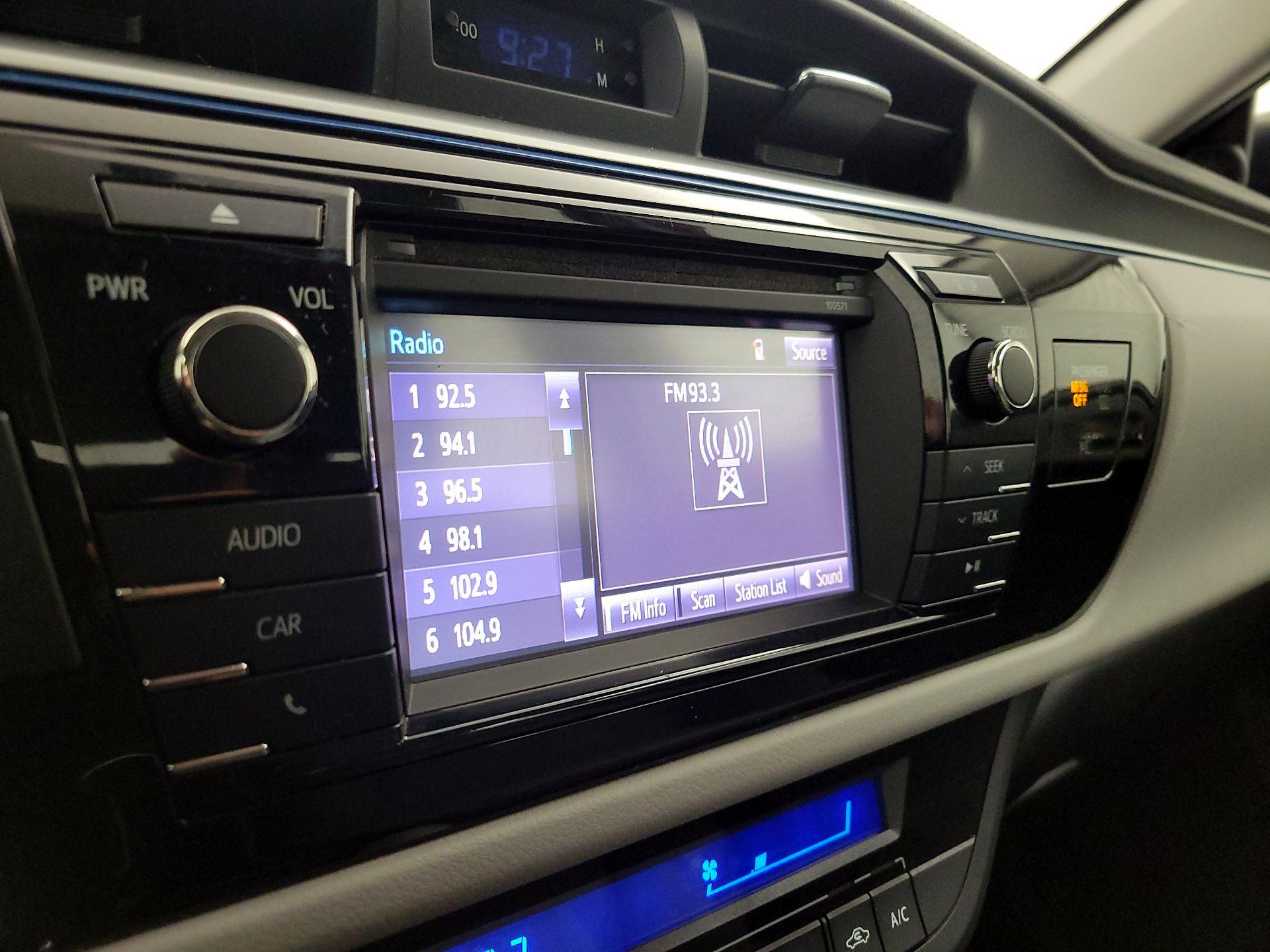 Thumbnail: 2016 Toyota Corolla - 15