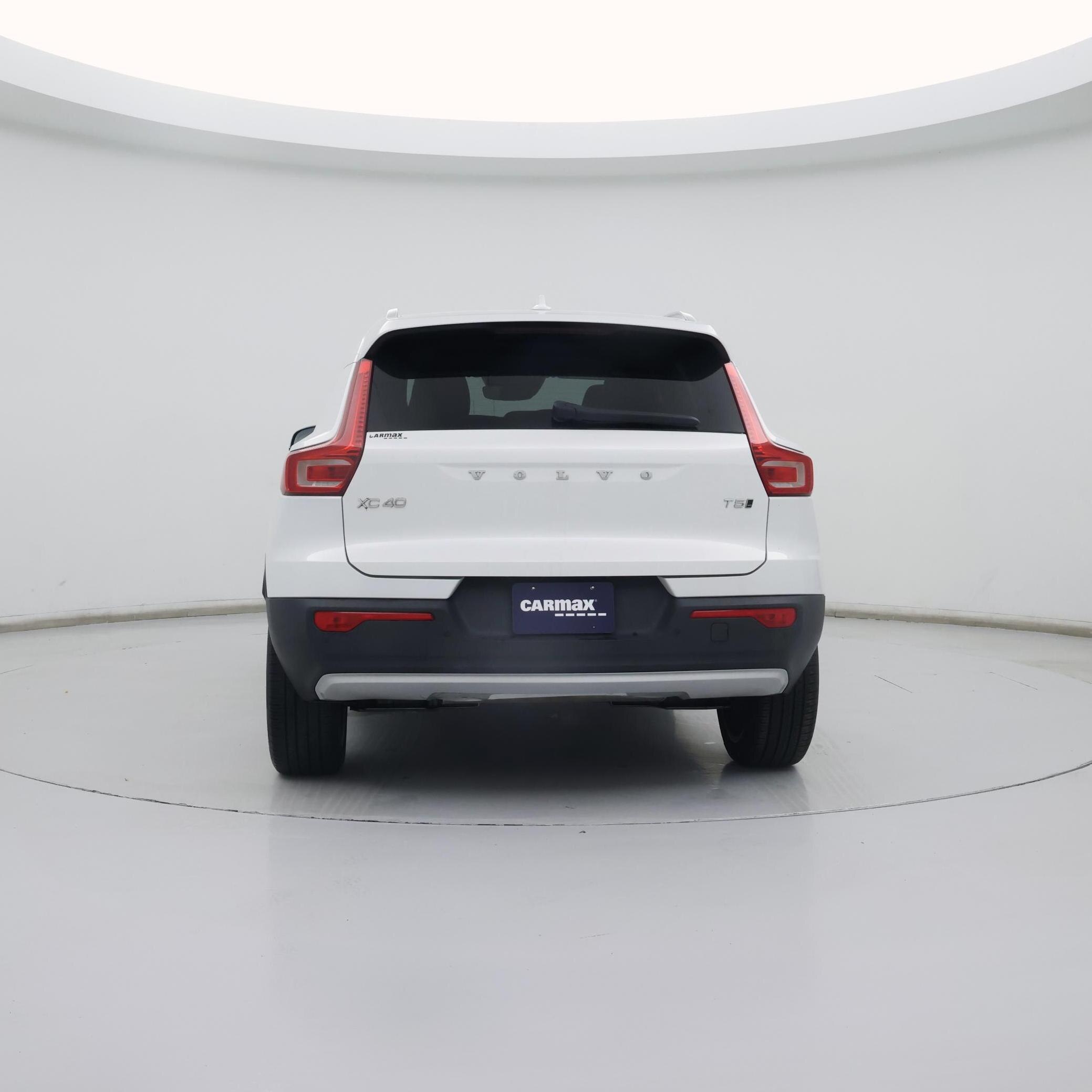Thumbnail: 2021 Volvo XC40 - 6