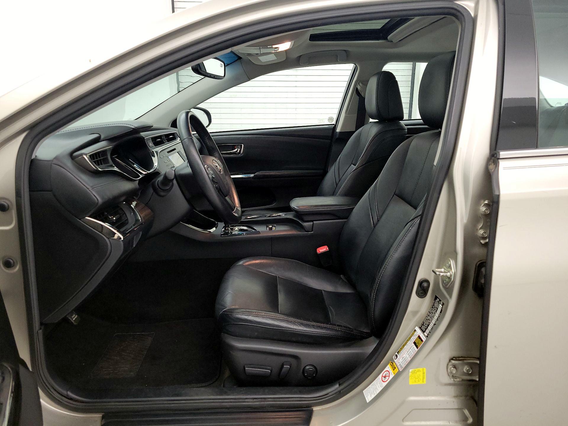 Thumbnail: 2014 Toyota Avalon - 11