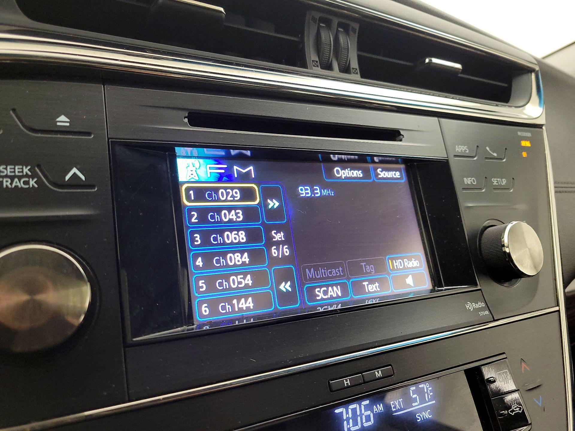 Thumbnail: 2014 Toyota Avalon - 15