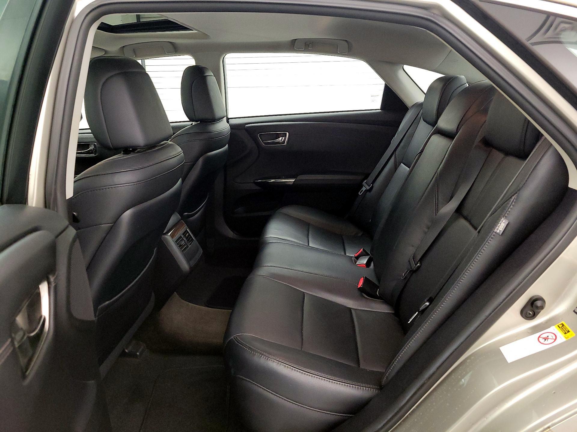 Thumbnail: 2014 Toyota Avalon - 20