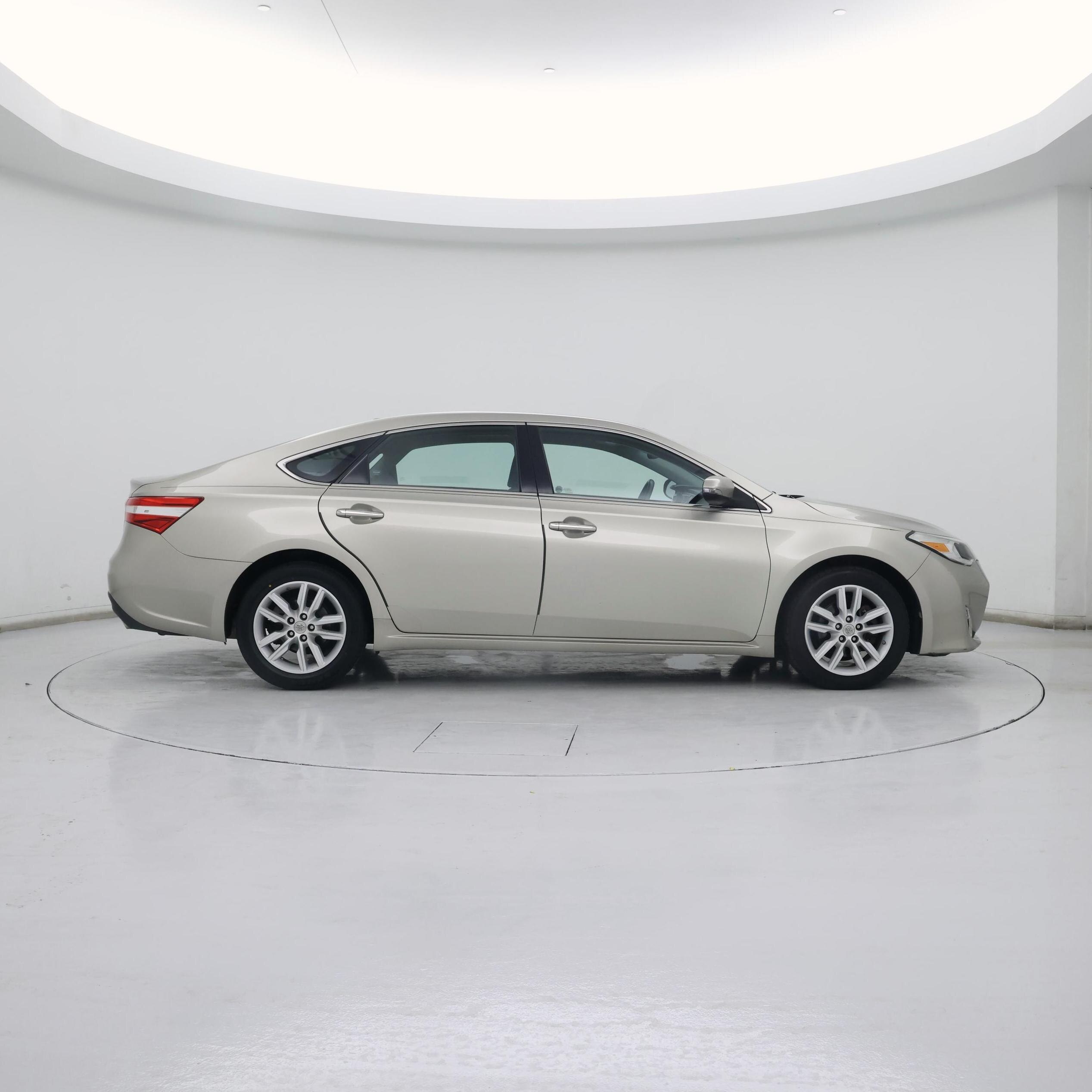 Thumbnail: 2014 Toyota Avalon - 7