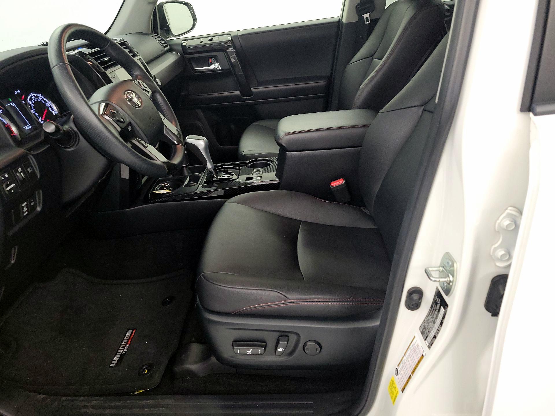 Thumbnail: 2022 Toyota 4Runner - 11