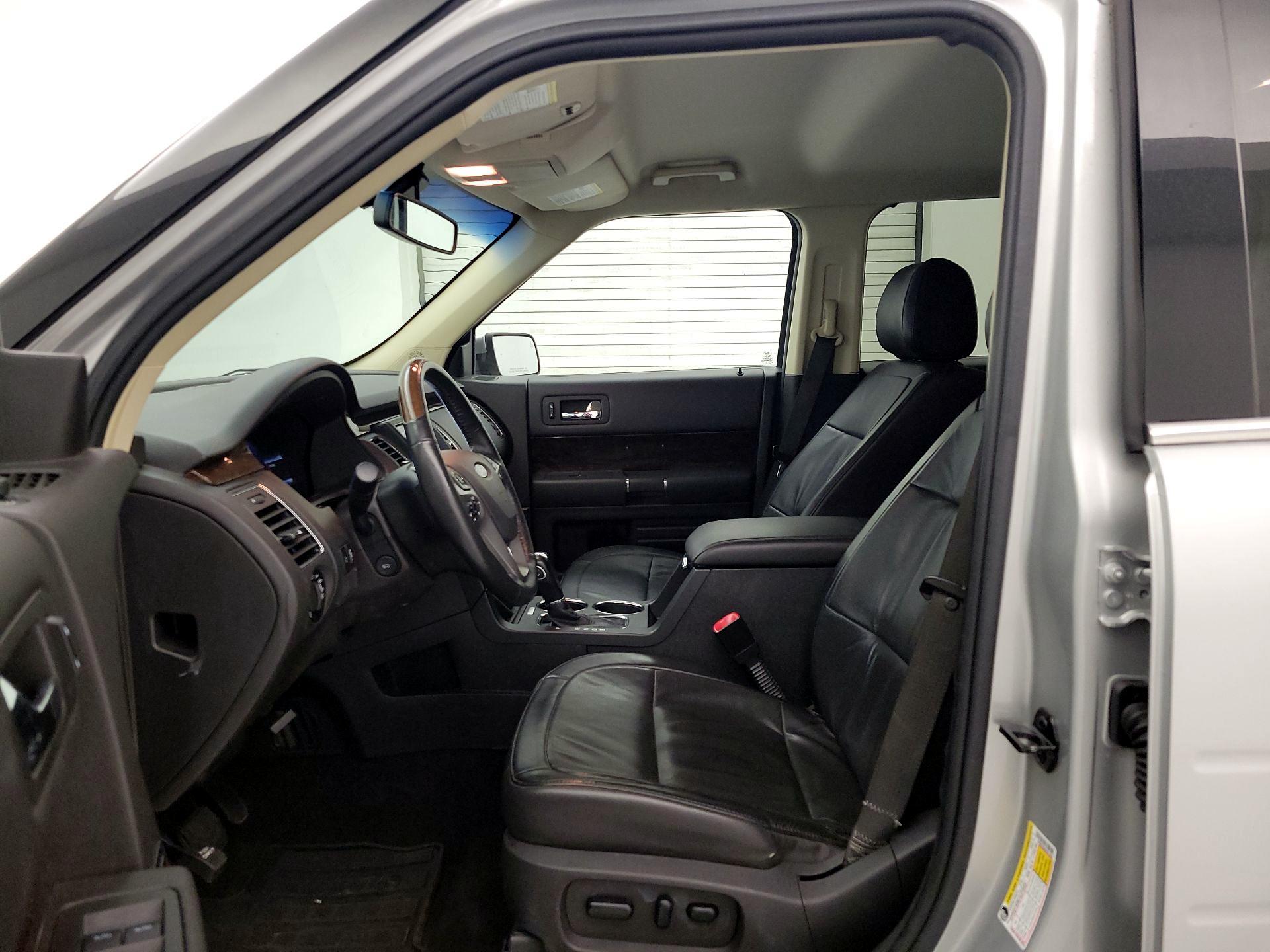 Thumbnail: 2019 Ford Flex - 11