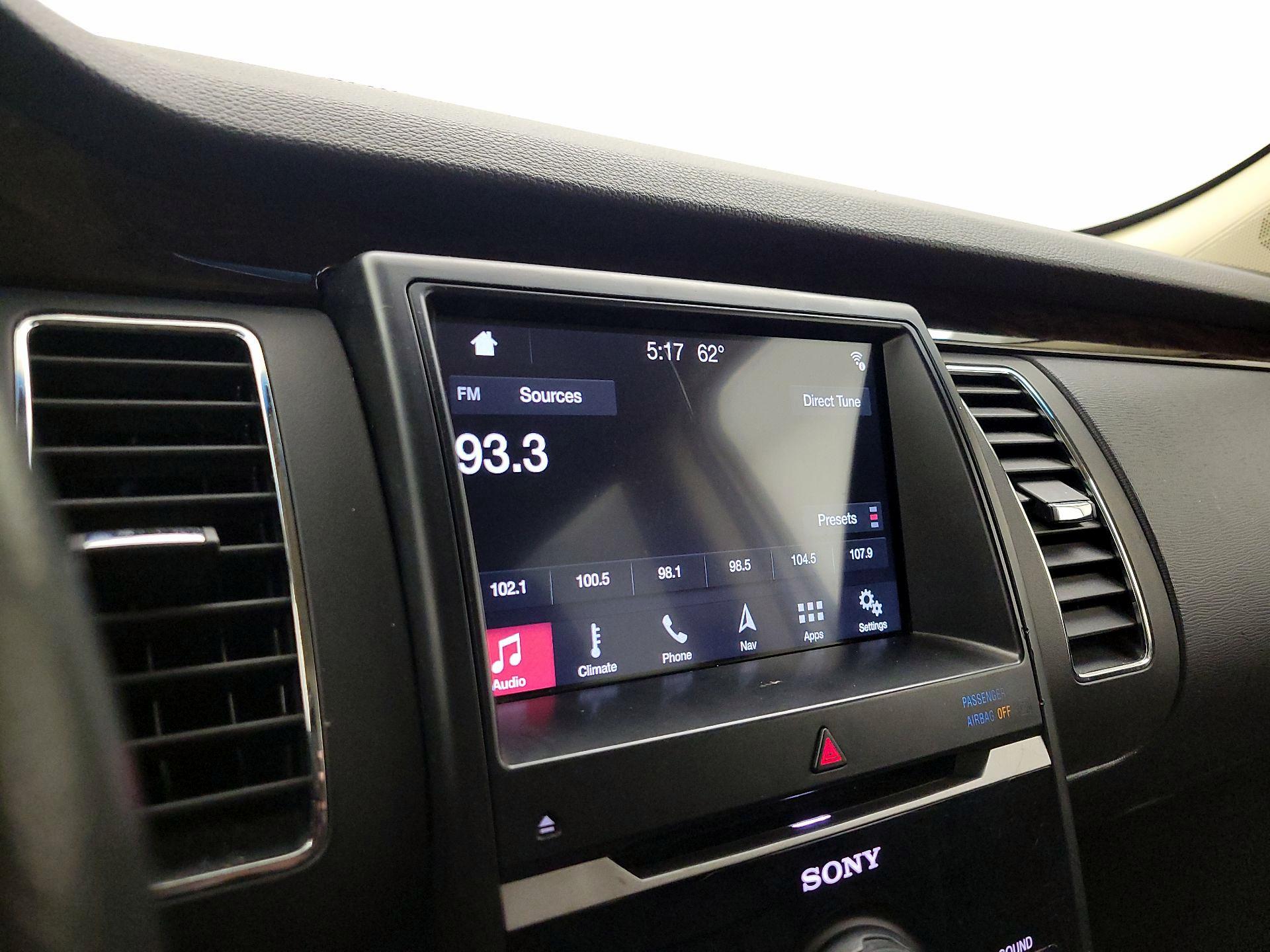 Thumbnail: 2019 Ford Flex - 16