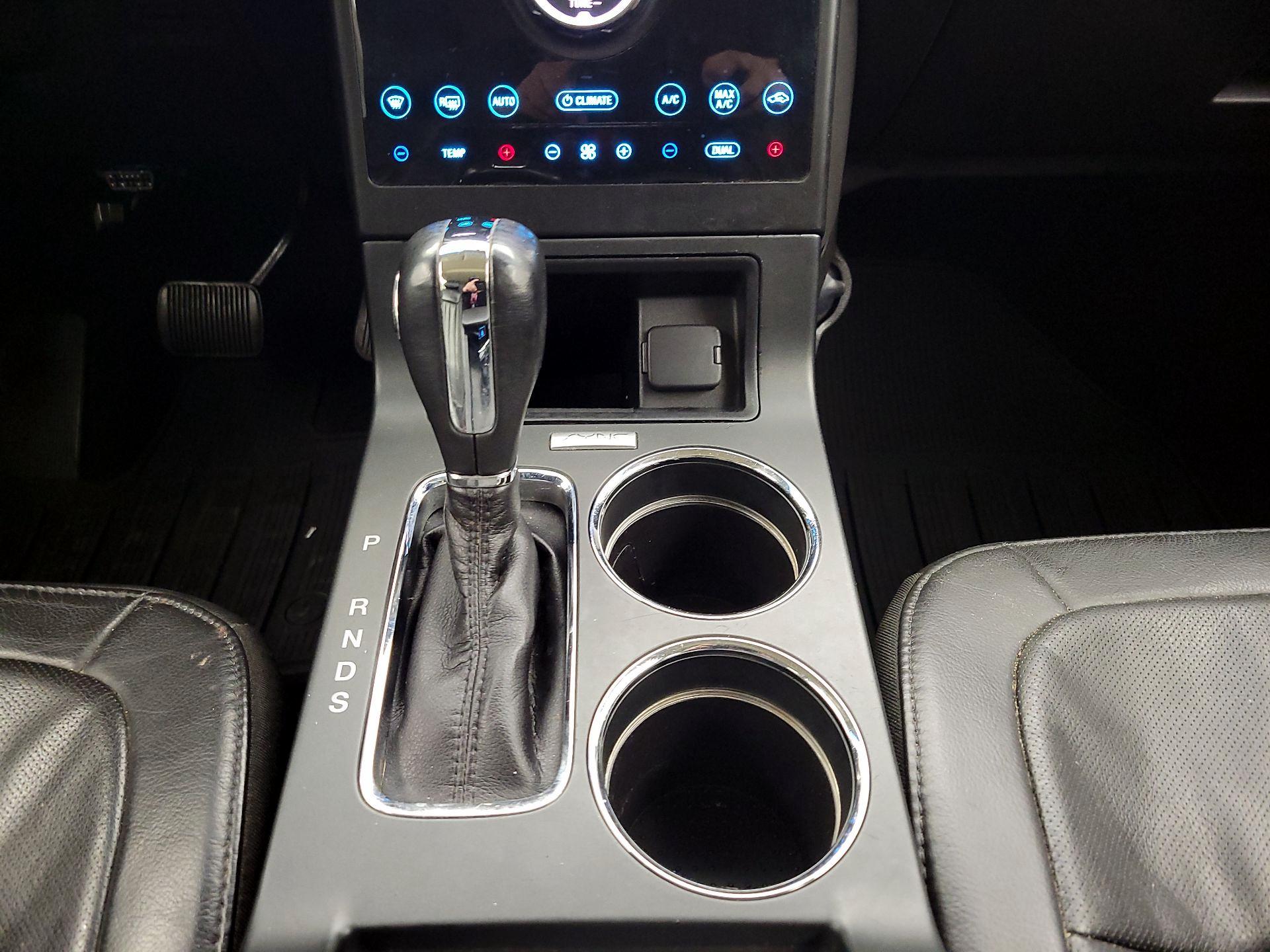 Thumbnail: 2019 Ford Flex - 18