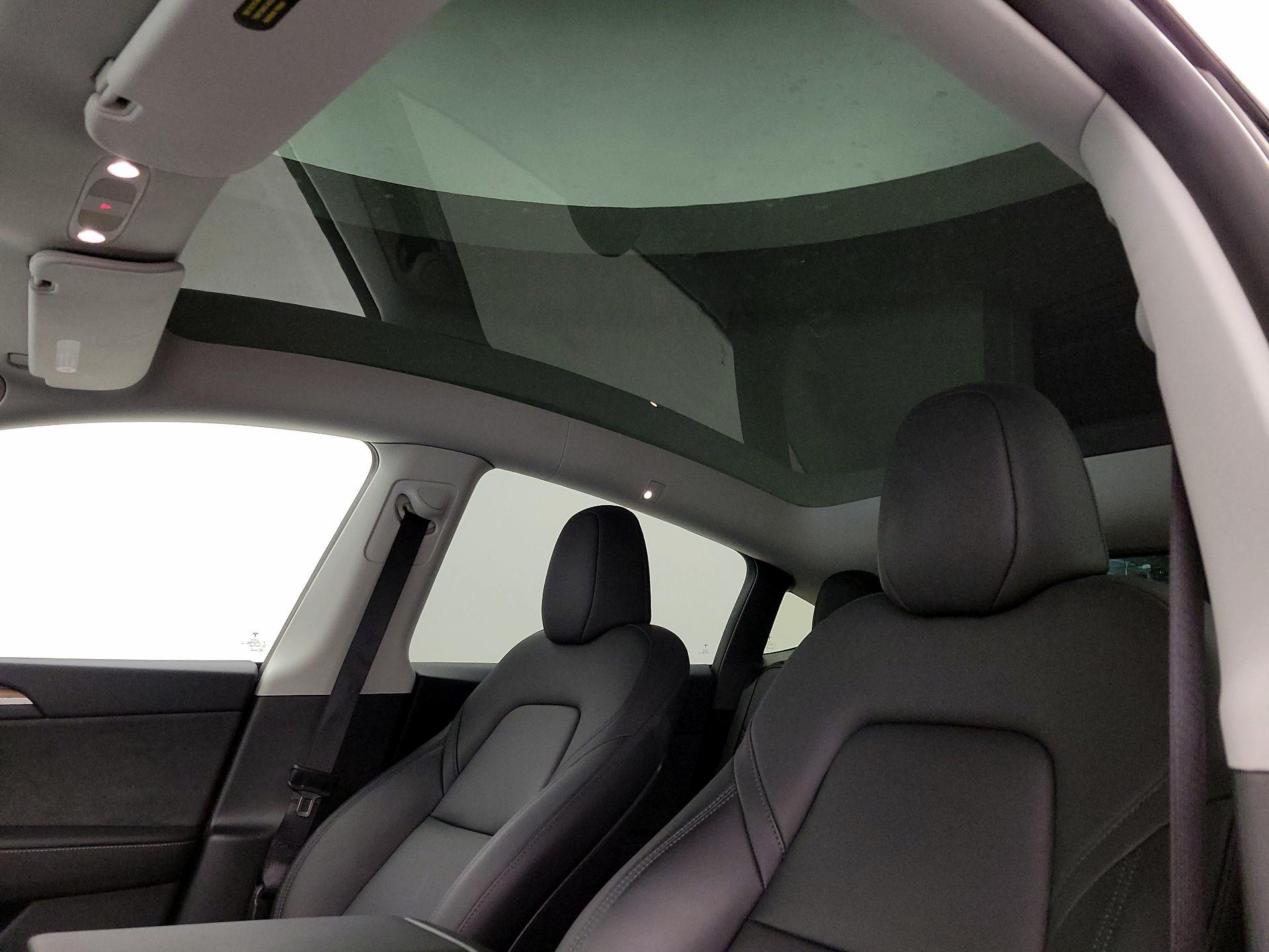 Thumbnail: 2024 Tesla Model Y - 19