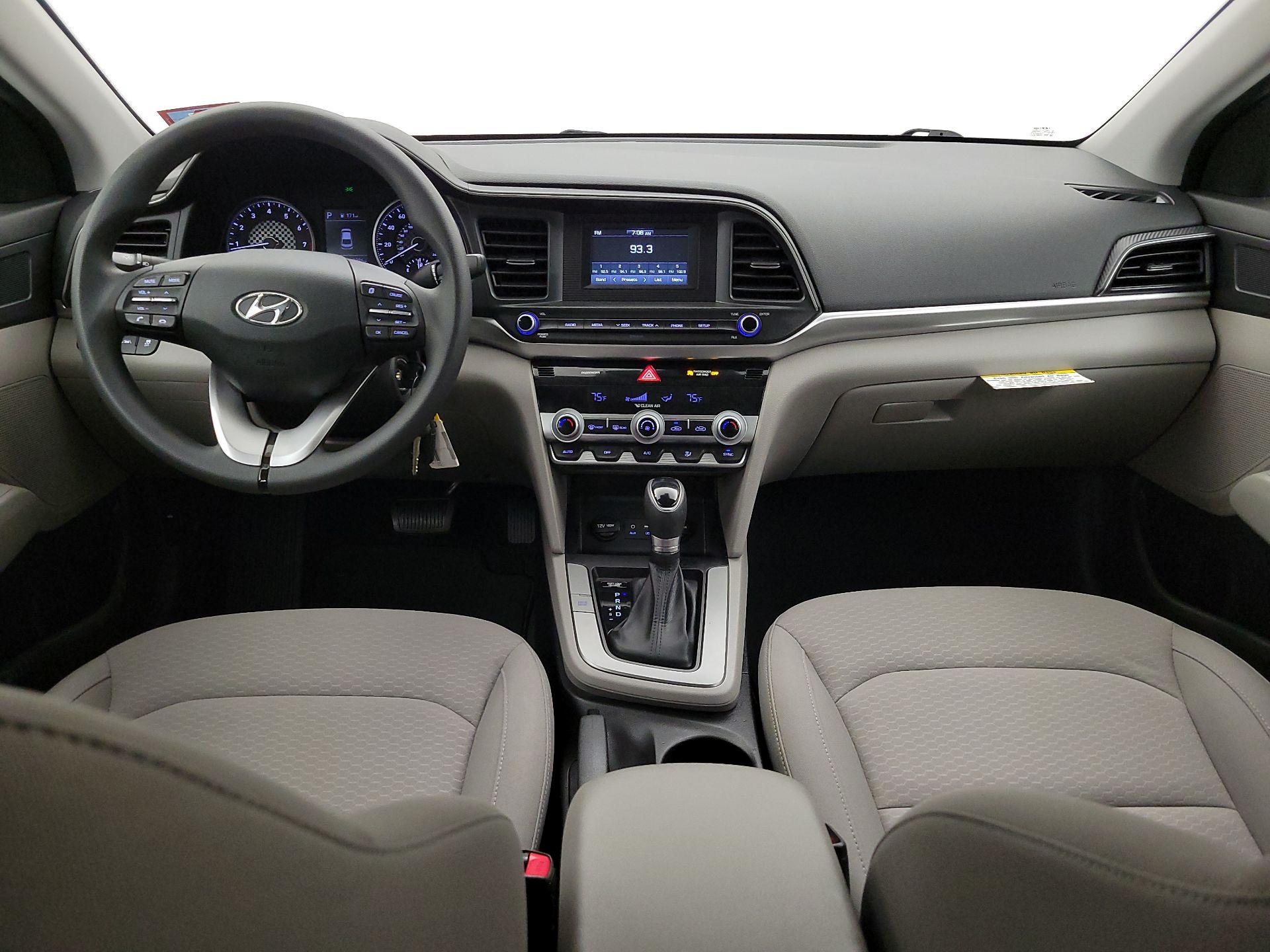 Thumbnail: 2020 Hyundai Elantra - 9