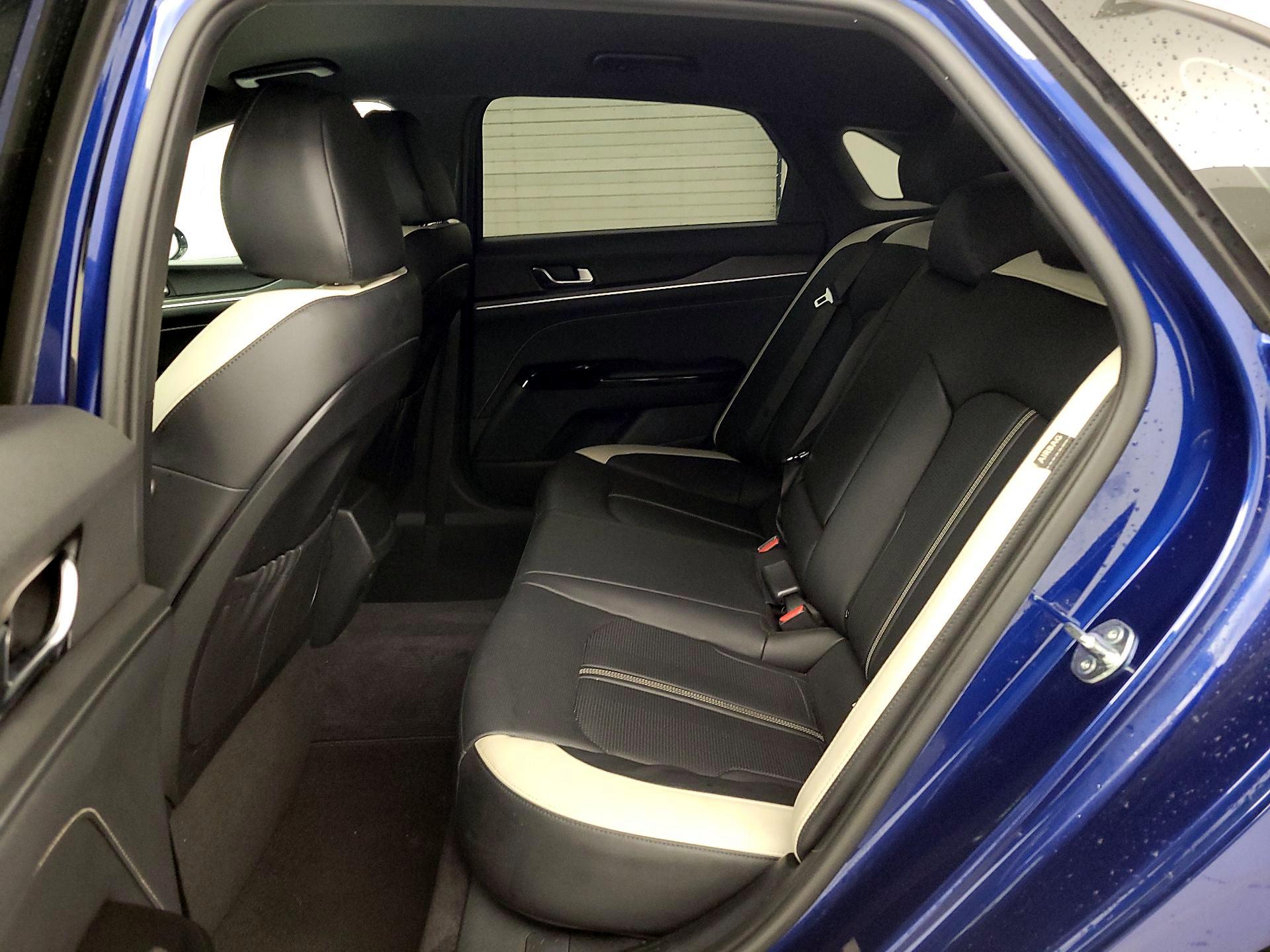 Thumbnail: 2025 Kia K5 - 20