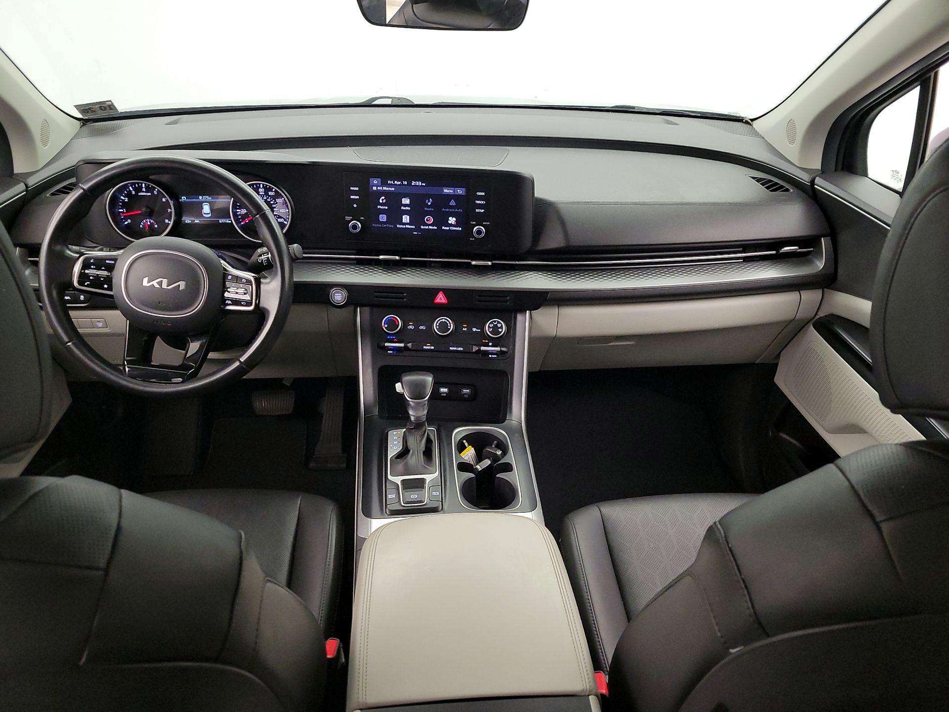 Thumbnail: 2022 Kia Carnival - 9