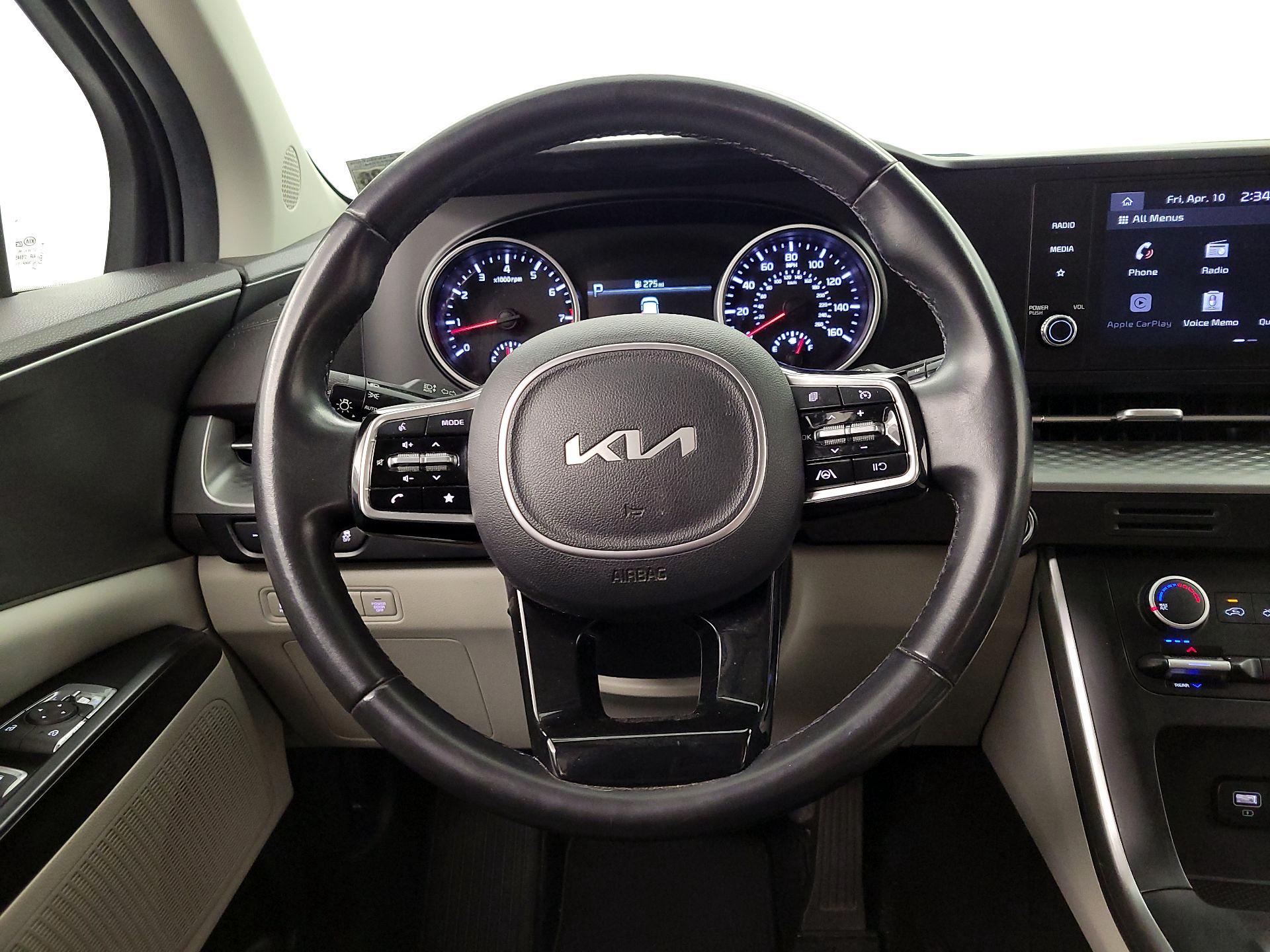 Thumbnail: 2022 Kia Carnival - 10