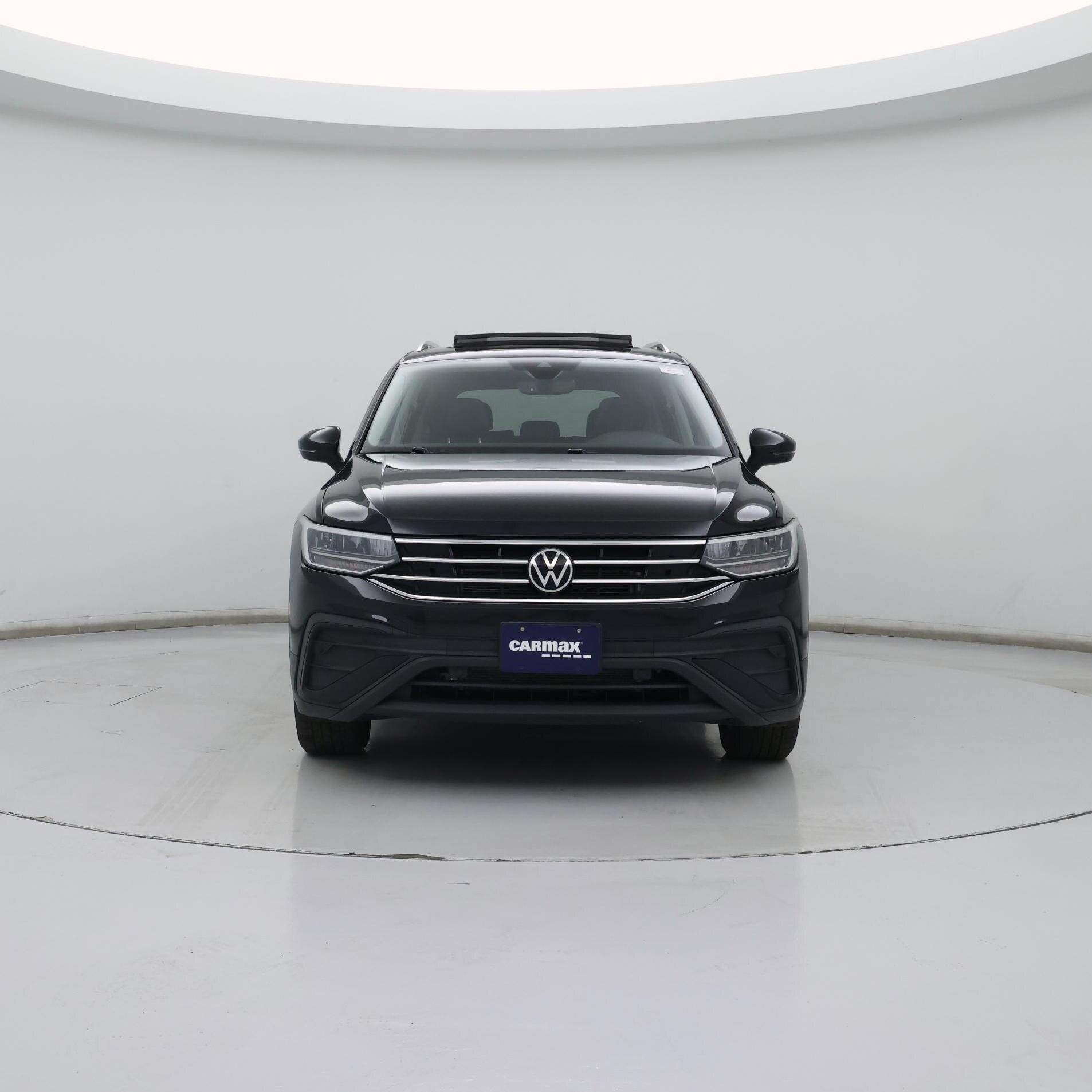 Thumbnail: 2022 Volkswagen Tiguan - 5
